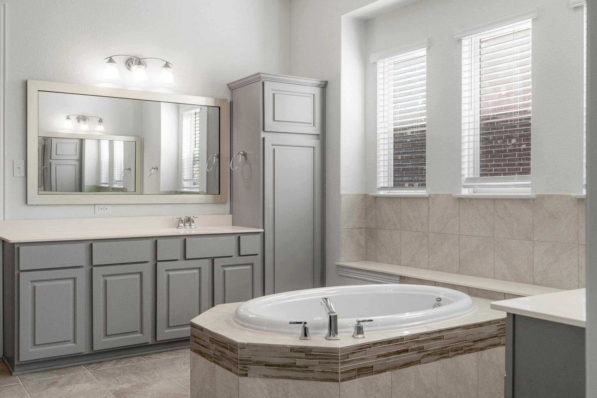 19312 Tristan Stone Dr, Pflugerville, TX 78660