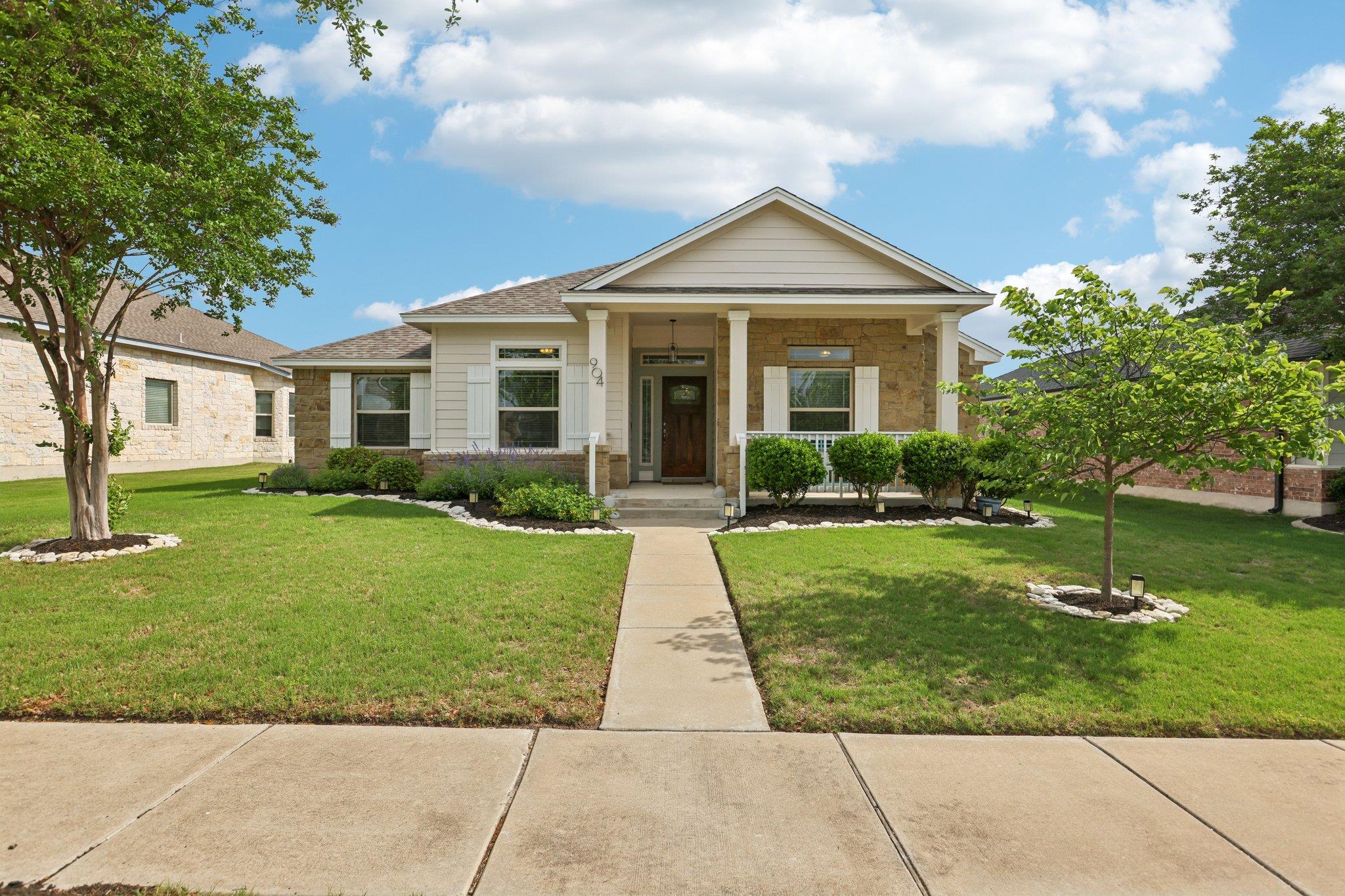 904 Walnut Canyon Blvd, Pflugerville, TX 78660