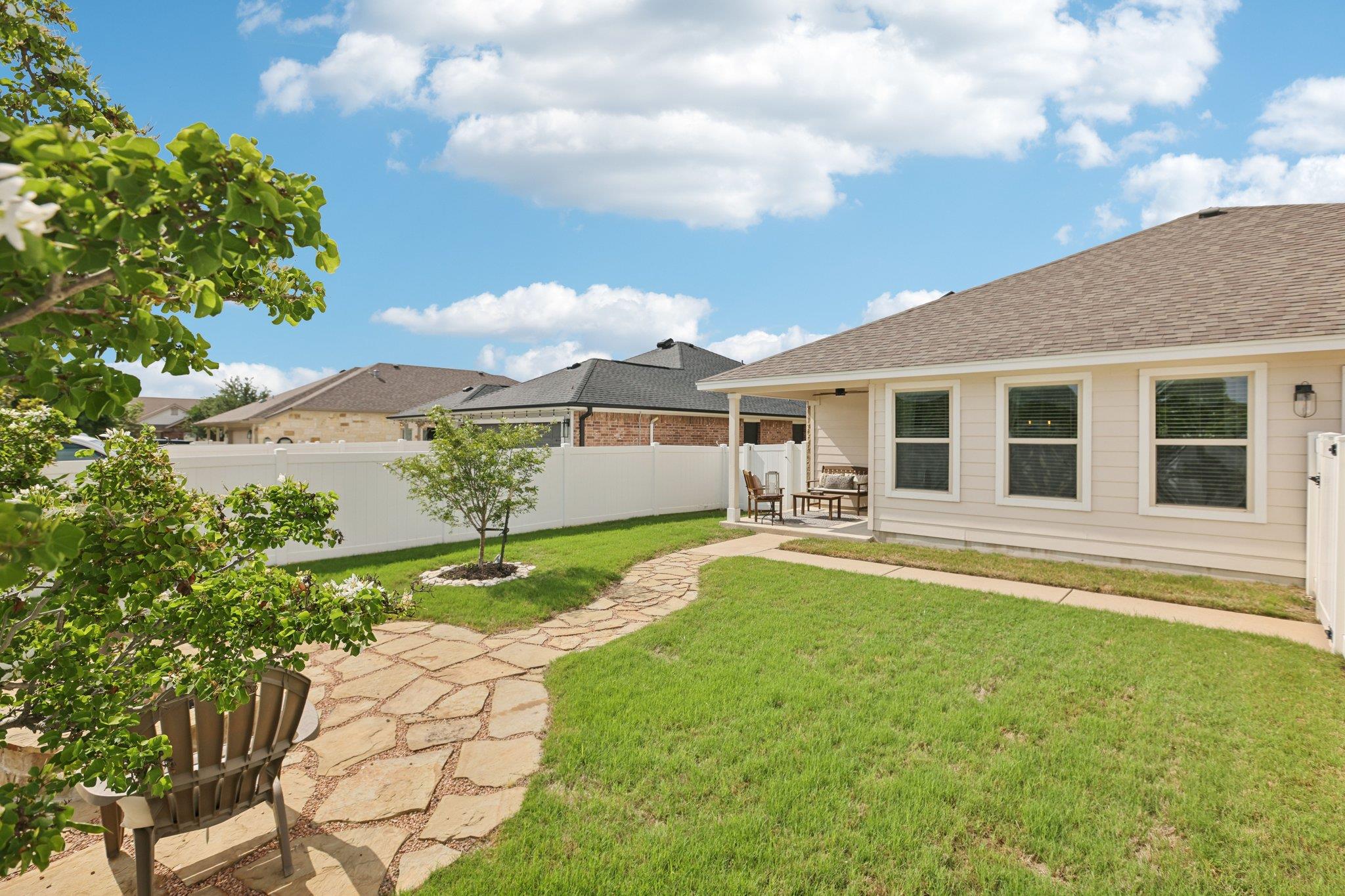 904 Walnut Canyon Blvd, Pflugerville, TX 78660