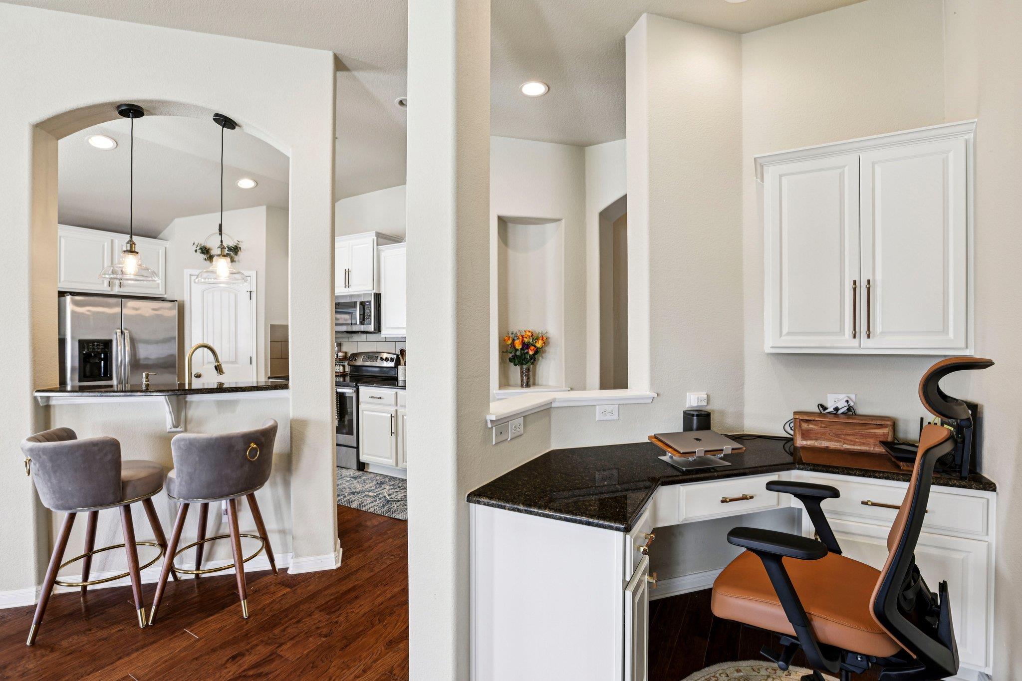 904 Walnut Canyon Blvd, Pflugerville, TX 78660