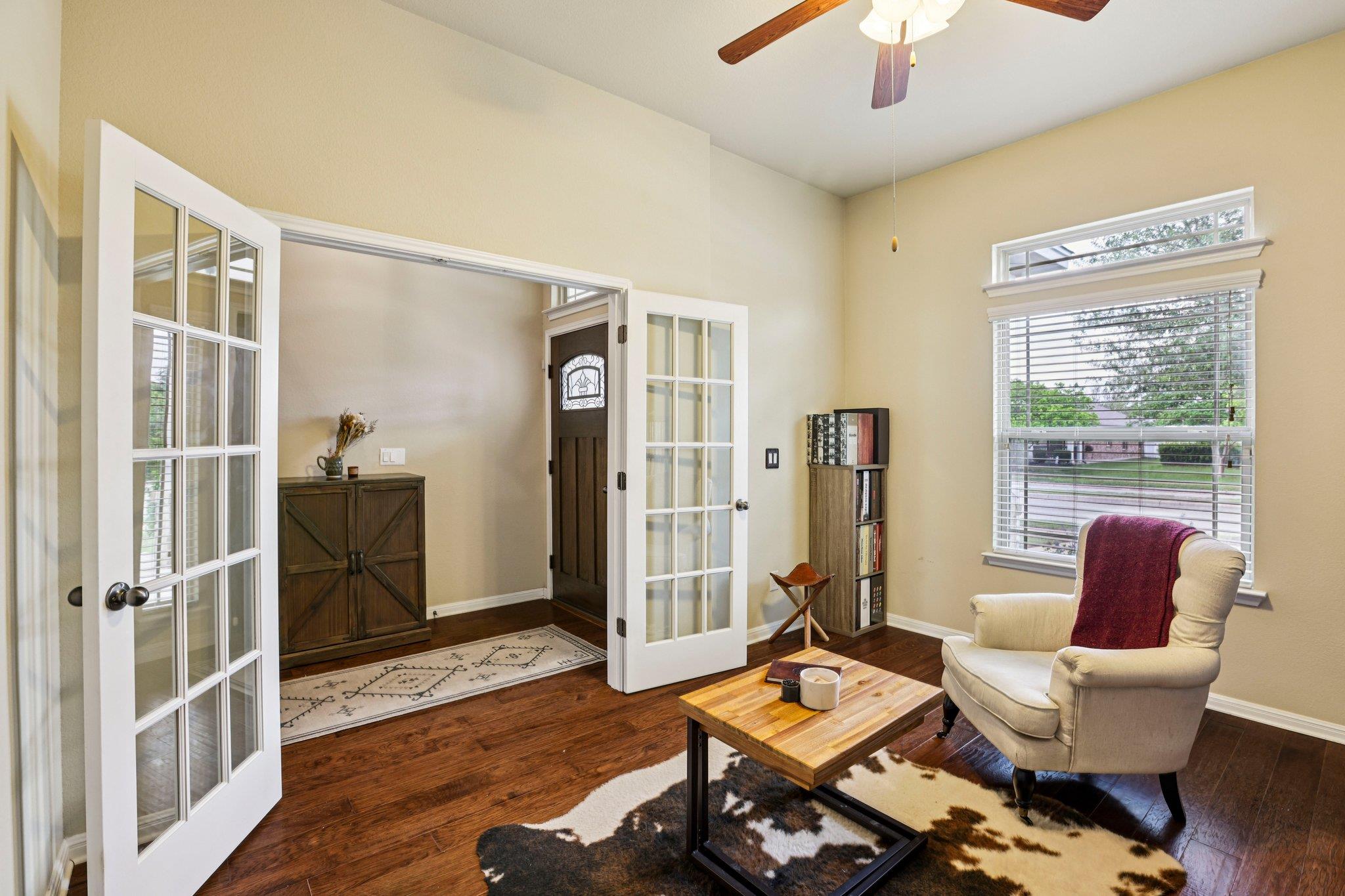 904 Walnut Canyon Blvd, Pflugerville, TX 78660