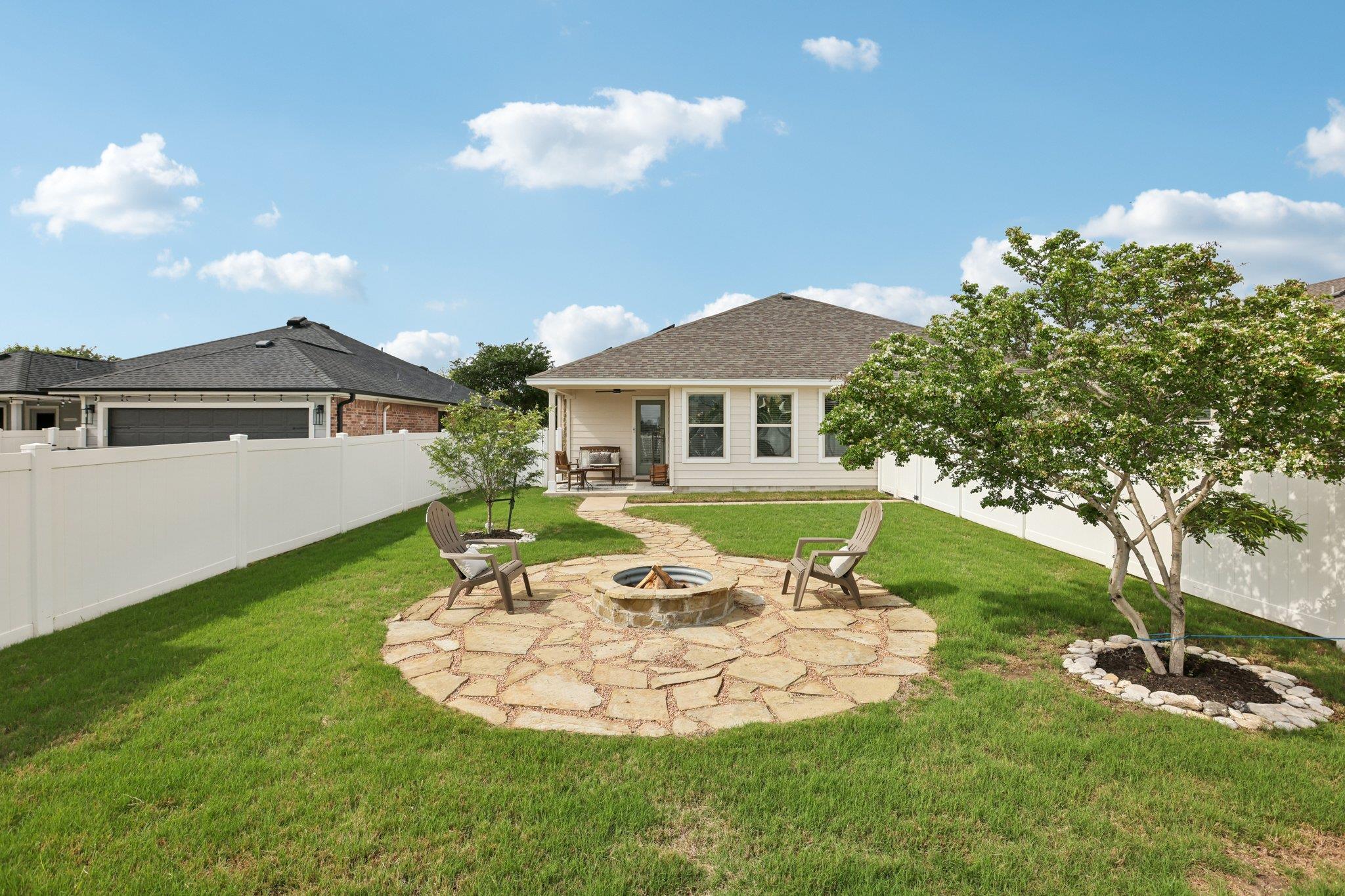 904 Walnut Canyon Blvd, Pflugerville, TX 78660