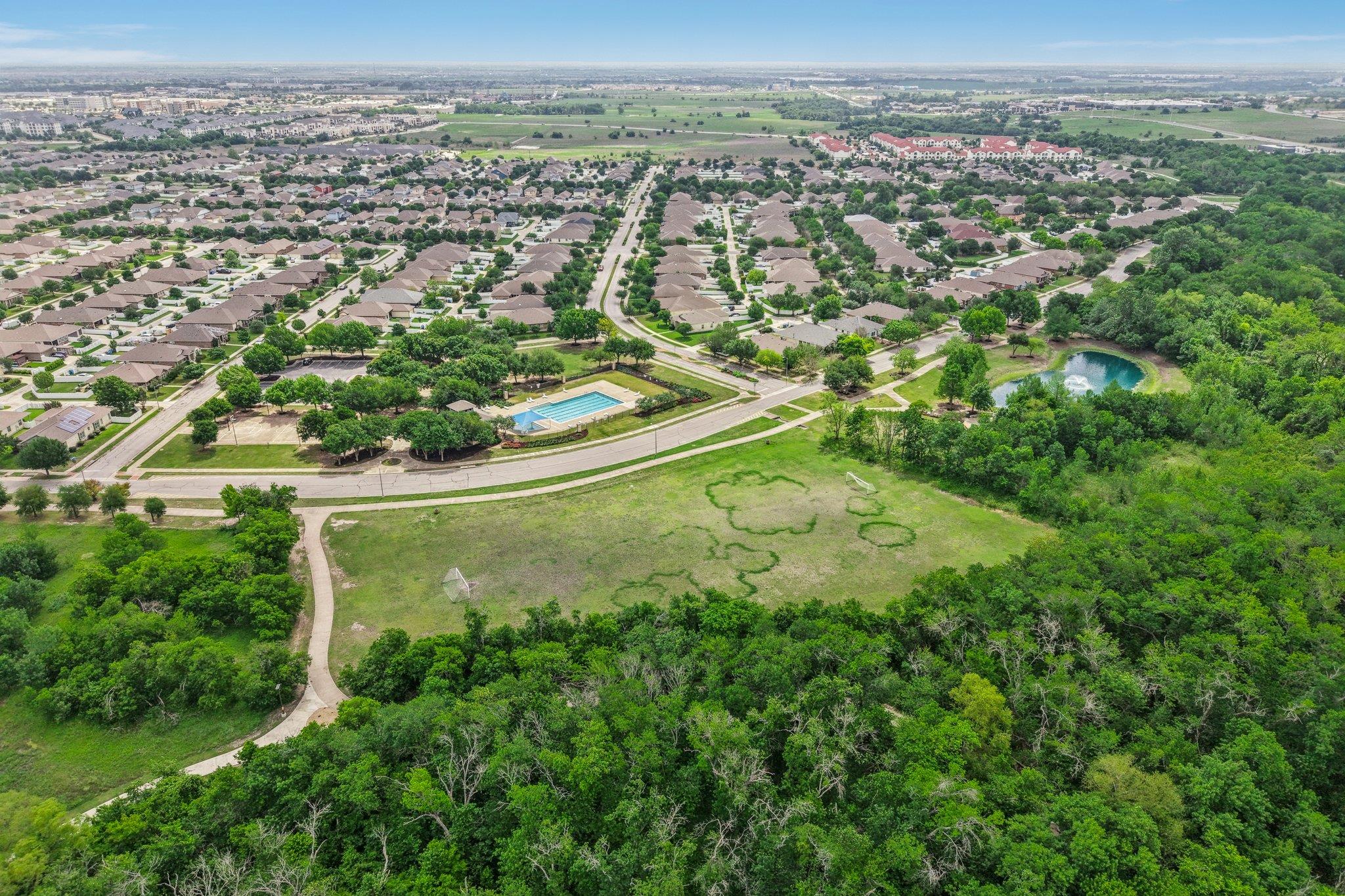 904 Walnut Canyon Blvd, Pflugerville, TX 78660