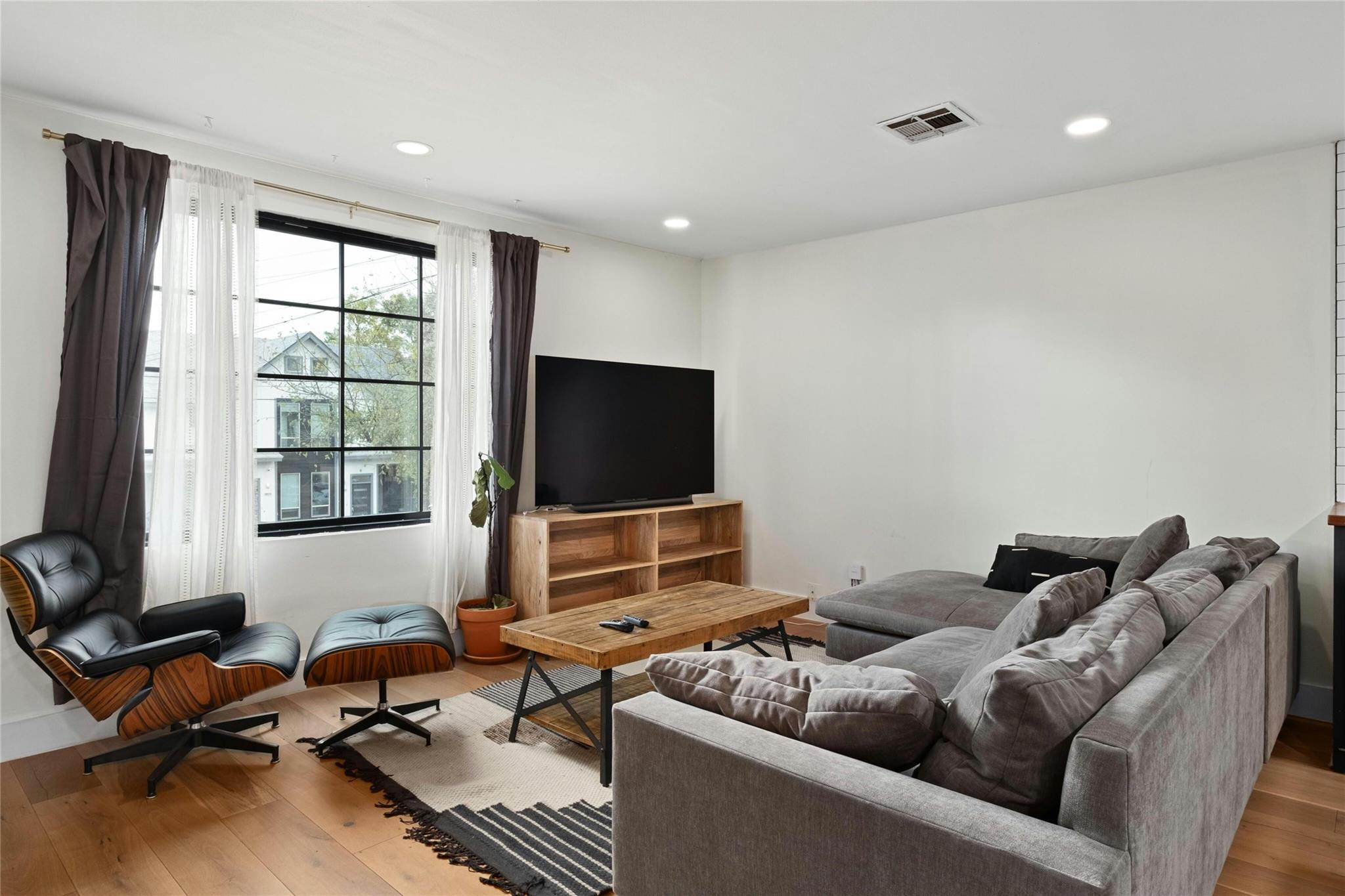 2804 Crest Ave, Austin, TX 78702