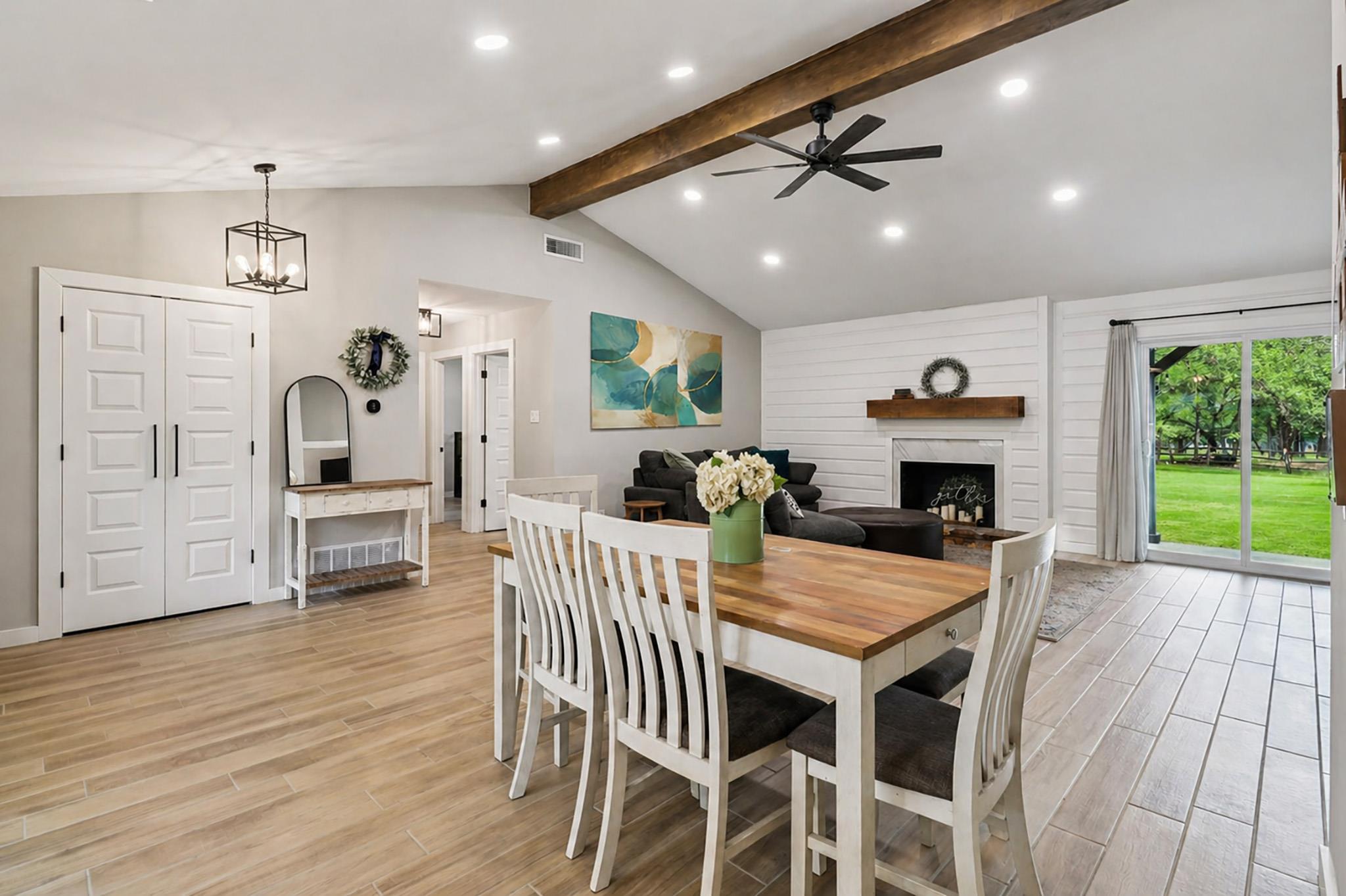 806 Serenada Dr, Georgetown, TX 78628