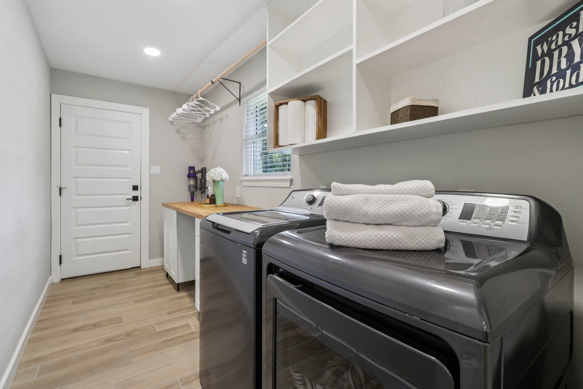 806 Serenada Dr, Georgetown, TX 78628