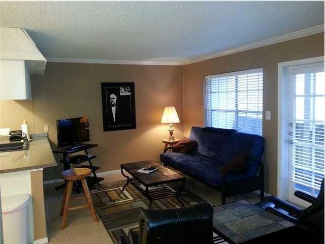 910 Duncan Ln # 11, Austin, TX 78705