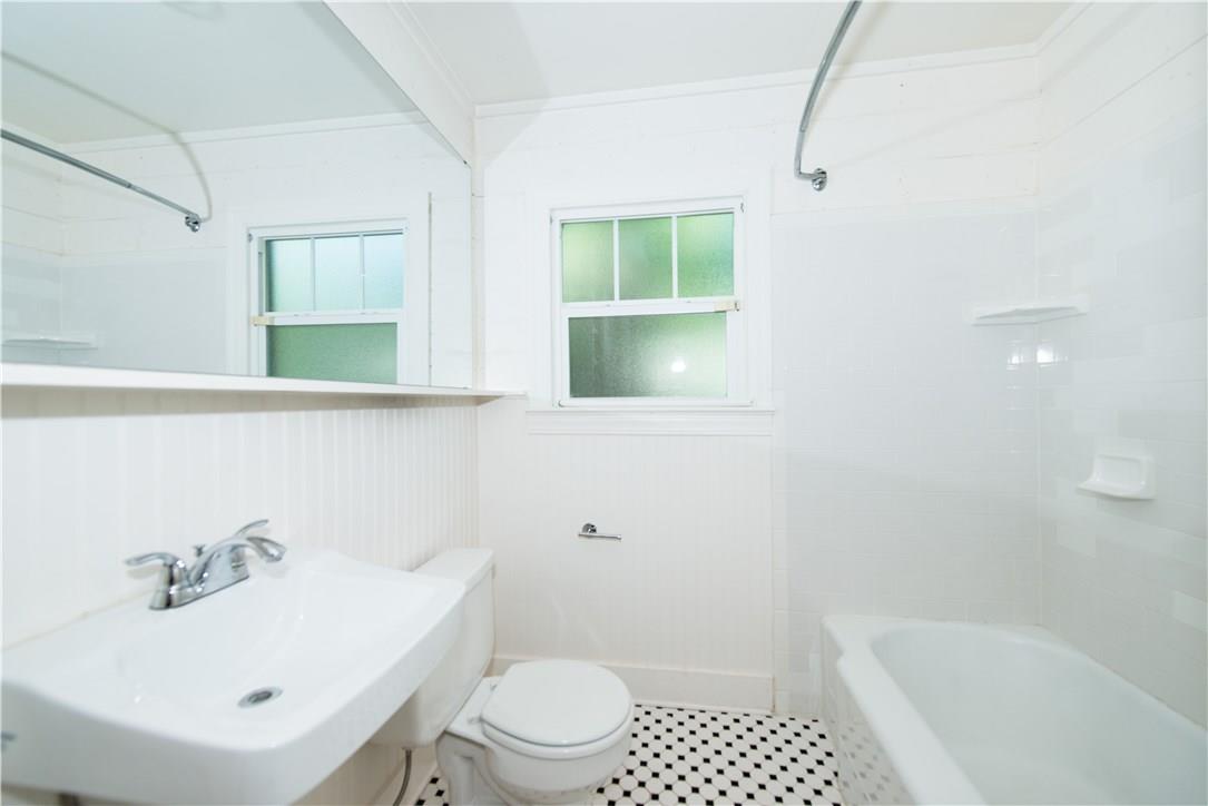 906 E 53RD St, Austin, TX 78751