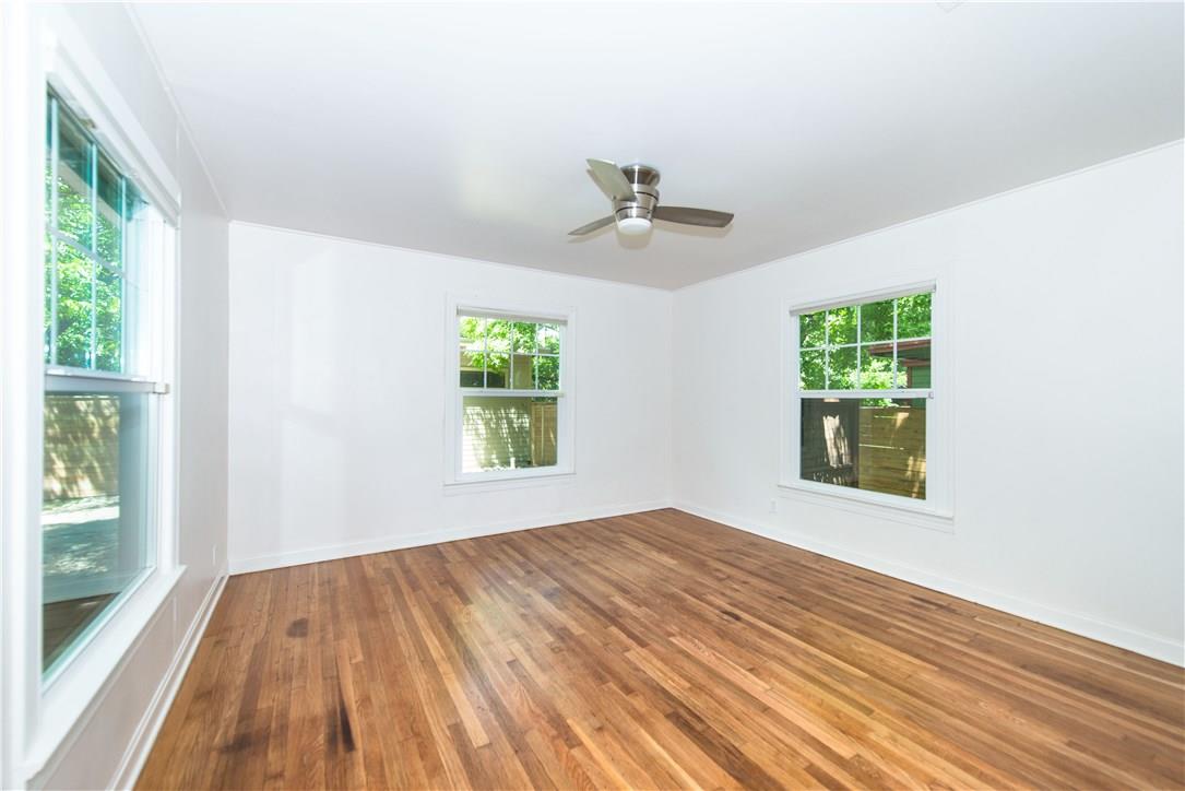 906 E 53RD St, Austin, TX 78751