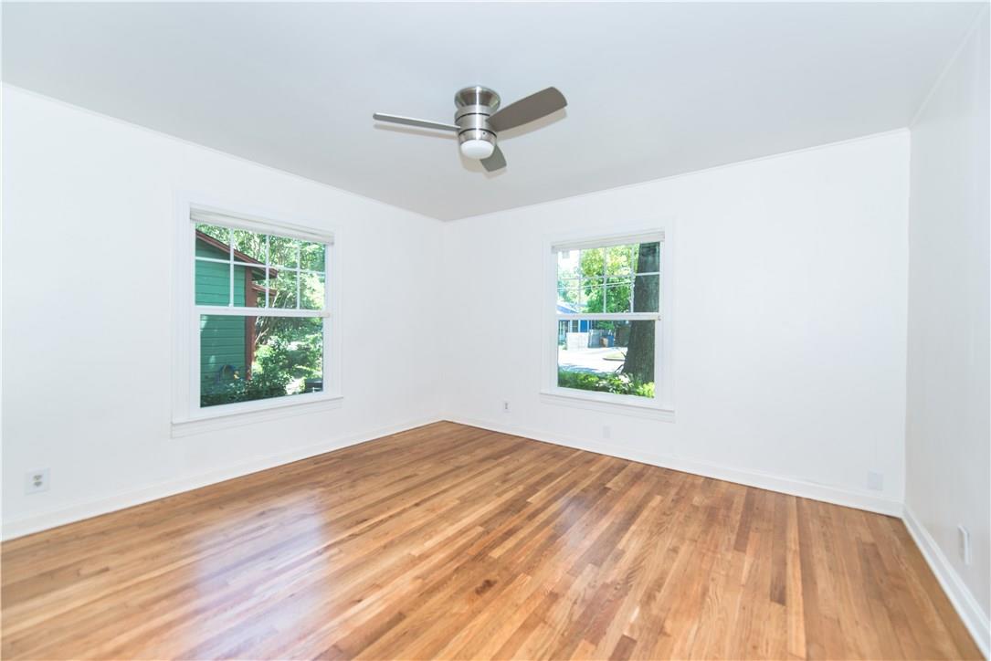 906 E 53RD St, Austin, TX 78751