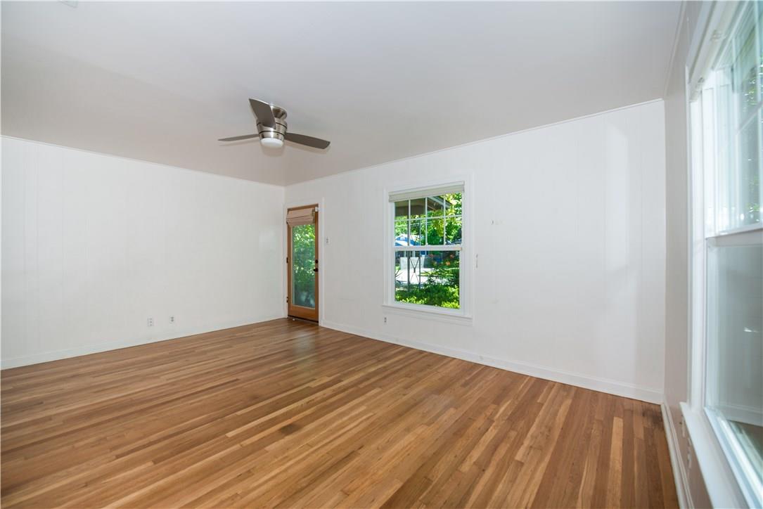 906 E 53RD St, Austin, TX 78751