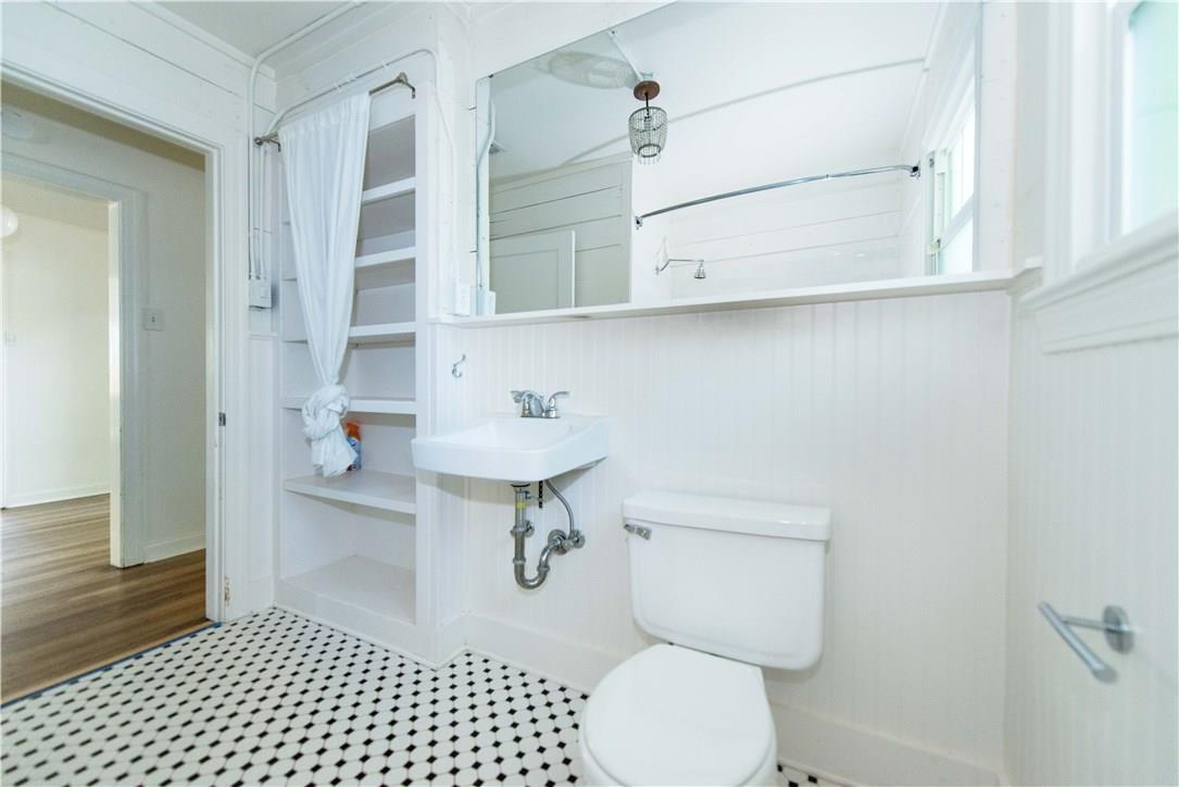 906 E 53RD St, Austin, TX 78751