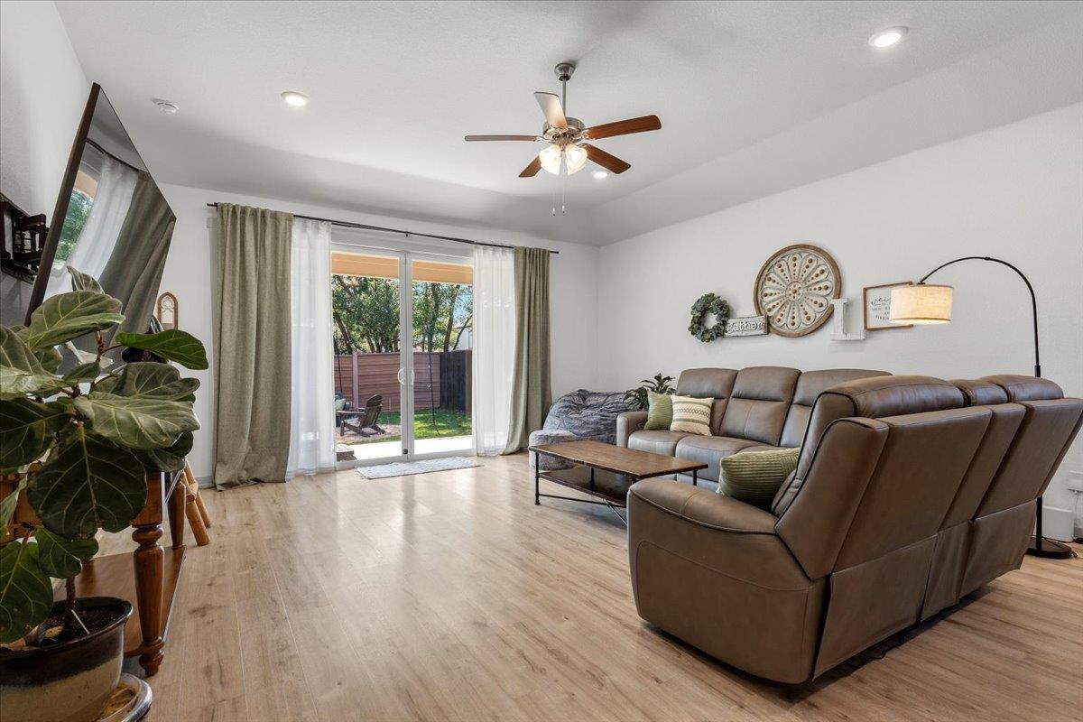 2117 Centerline Ln, Georgetown, TX 78628