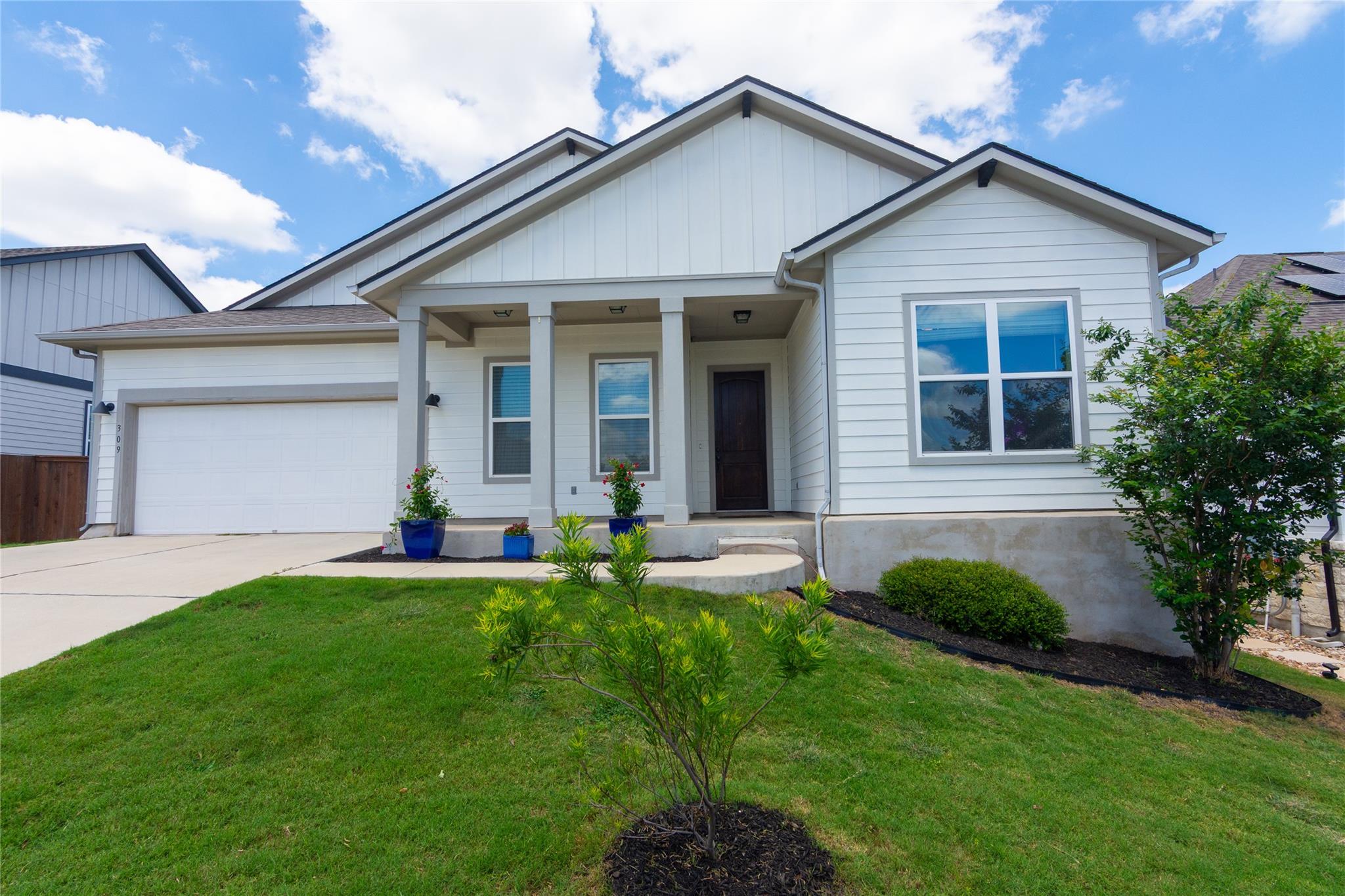 309 Wagon Spoke Way, Liberty Hill, TX 78642