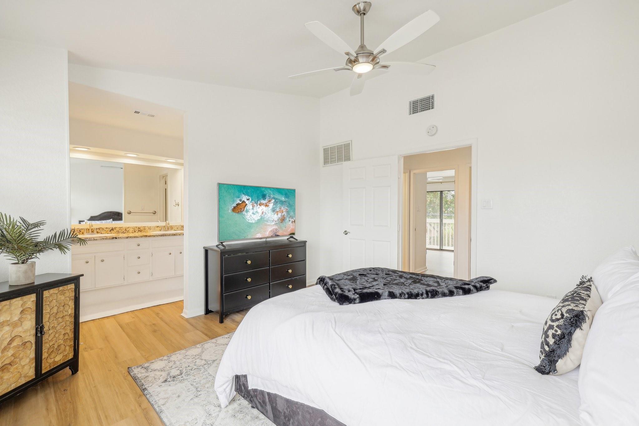 2201 Lakeway Blvd # 10, Lakeway, TX 78734