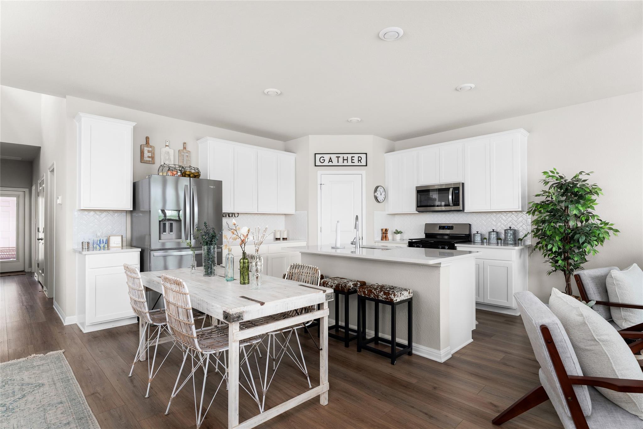 236 Lost Mine Peak Ln, Dripping Springs, TX 78620