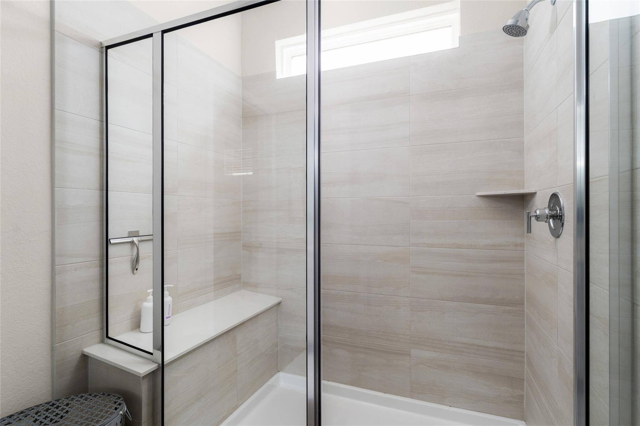 236 Lost Mine Peak Ln, Dripping Springs, TX 78620