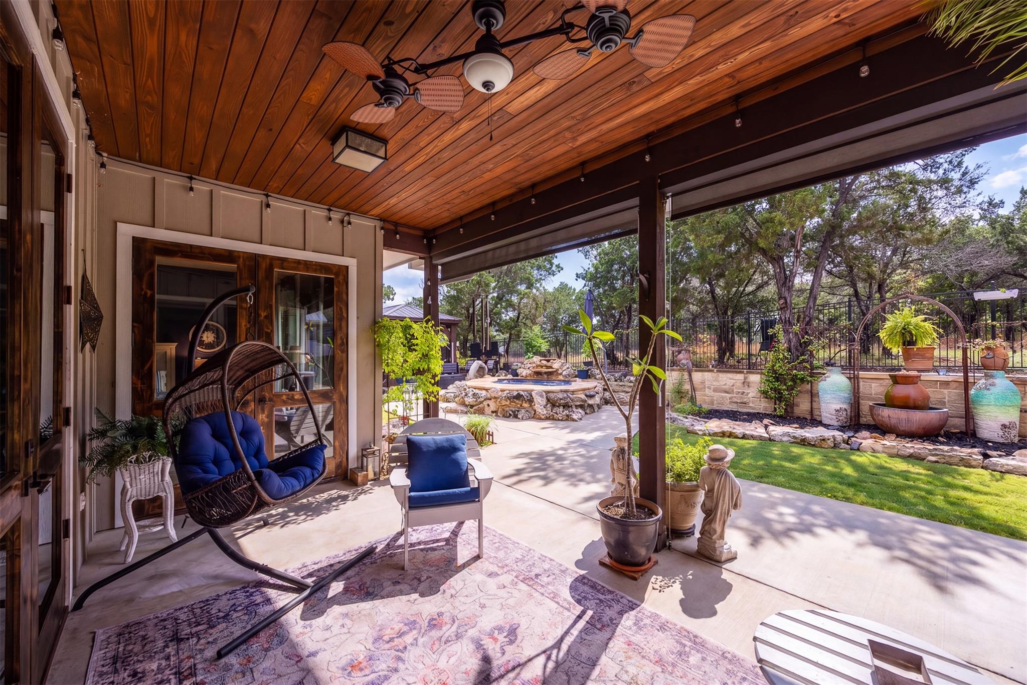 522 S San Juan, Kerrville, TX 78028