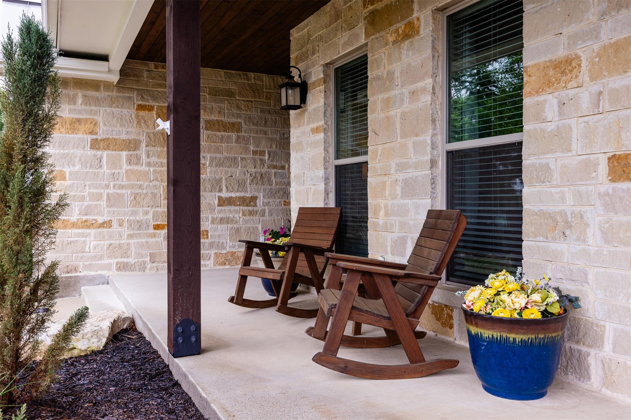 522 S San Juan, Kerrville, TX 78028