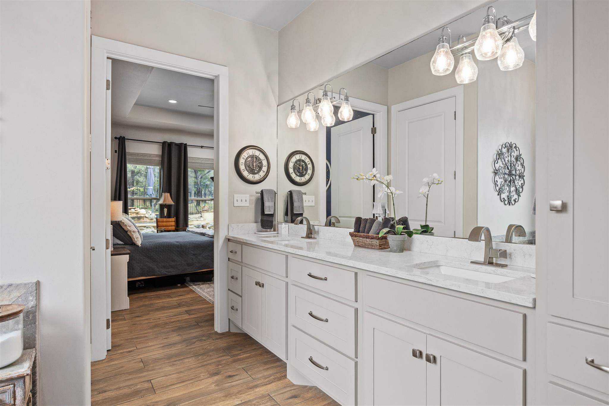 522 S San Juan, Kerrville, TX 78028