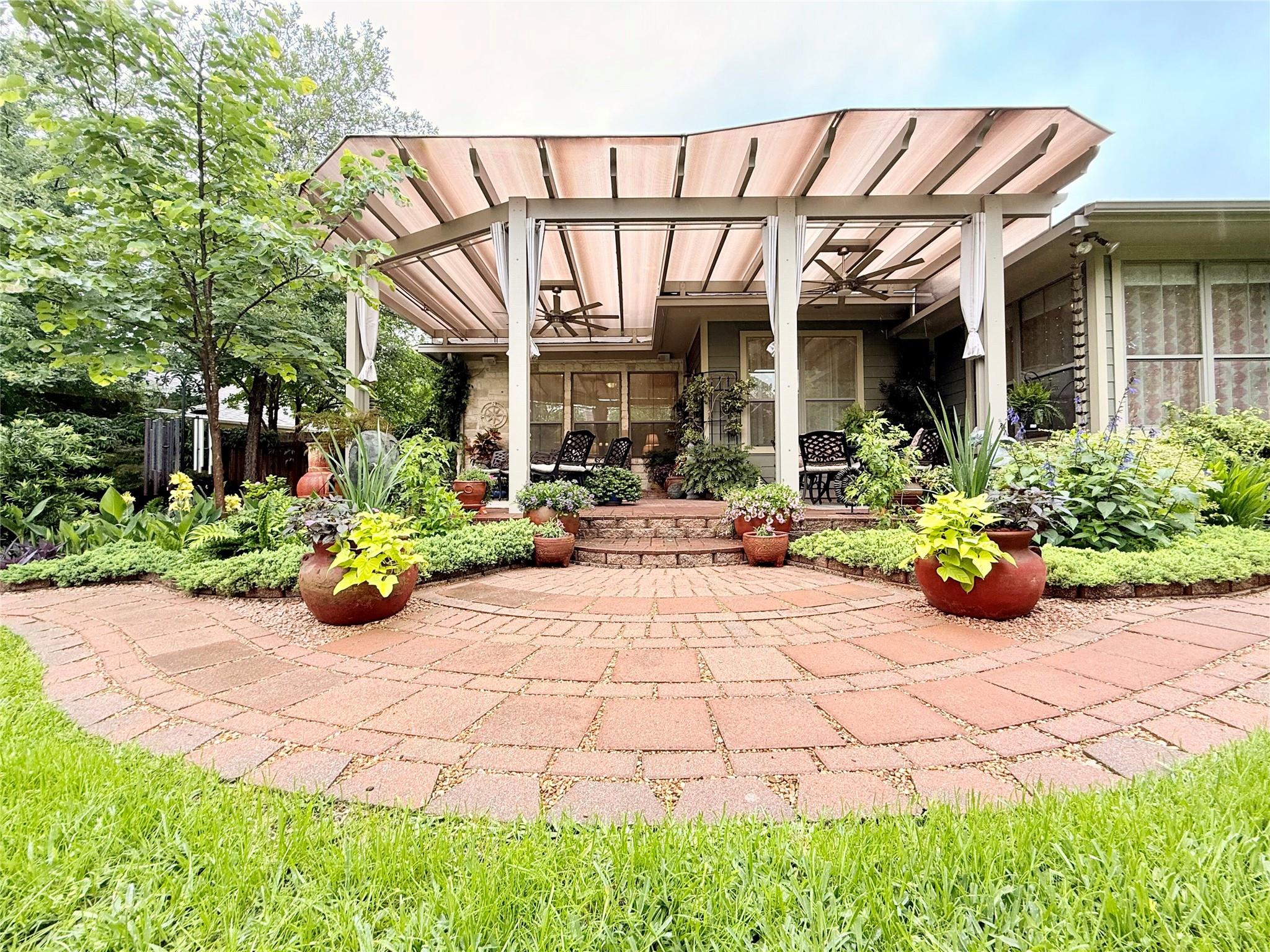 2221 Rio Brisas Cv, Round Rock, TX 78681