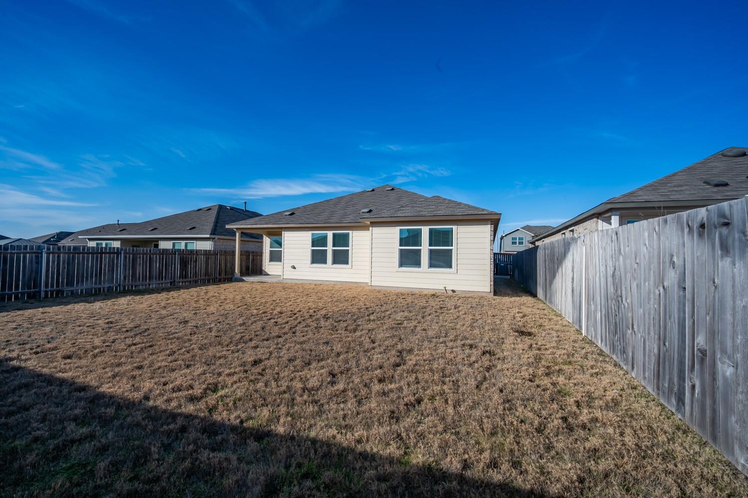322 Arnage Dr, Hutto, TX 78634