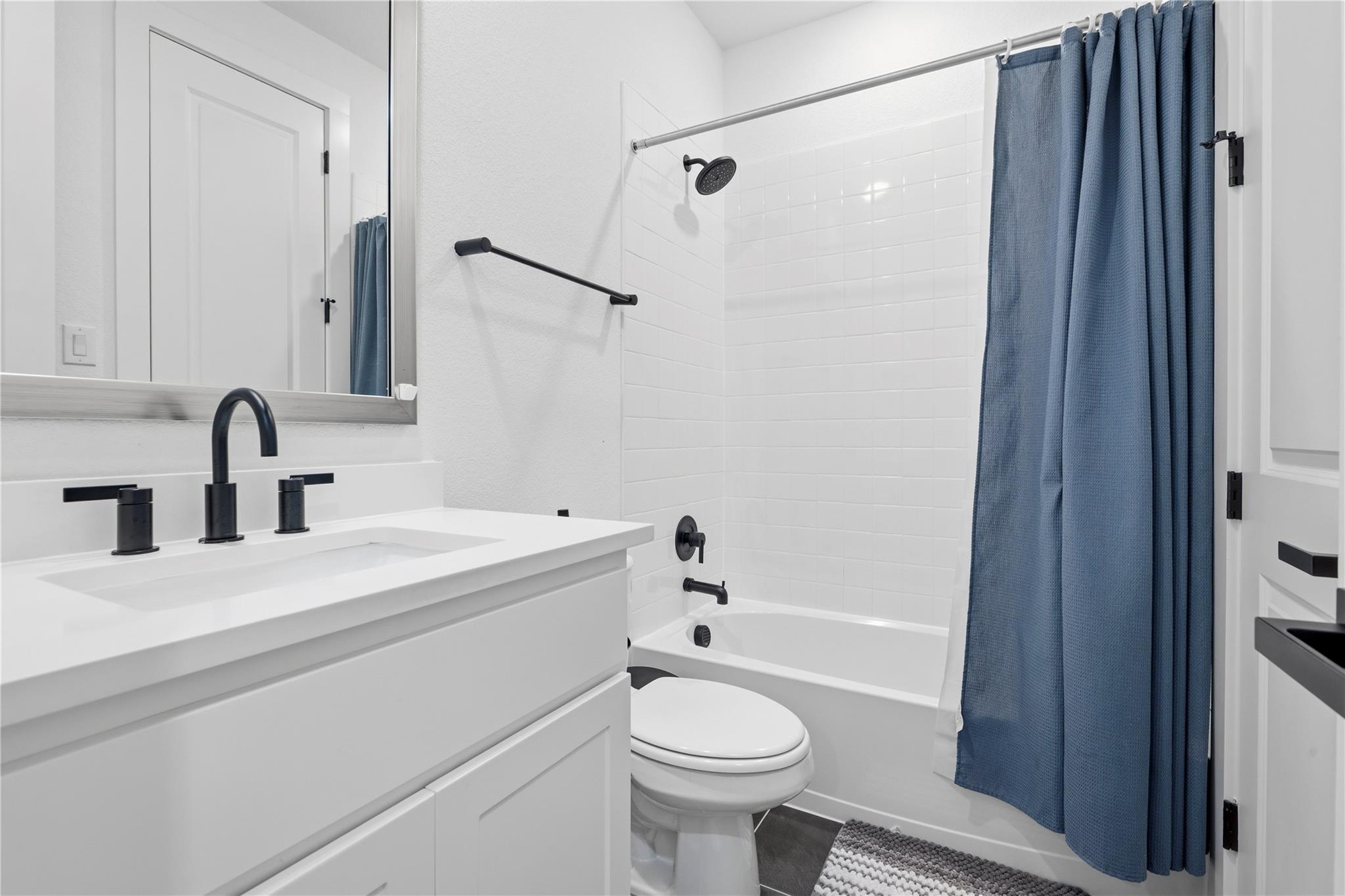 929 Mollie McBride Ln, Leander, TX 78641