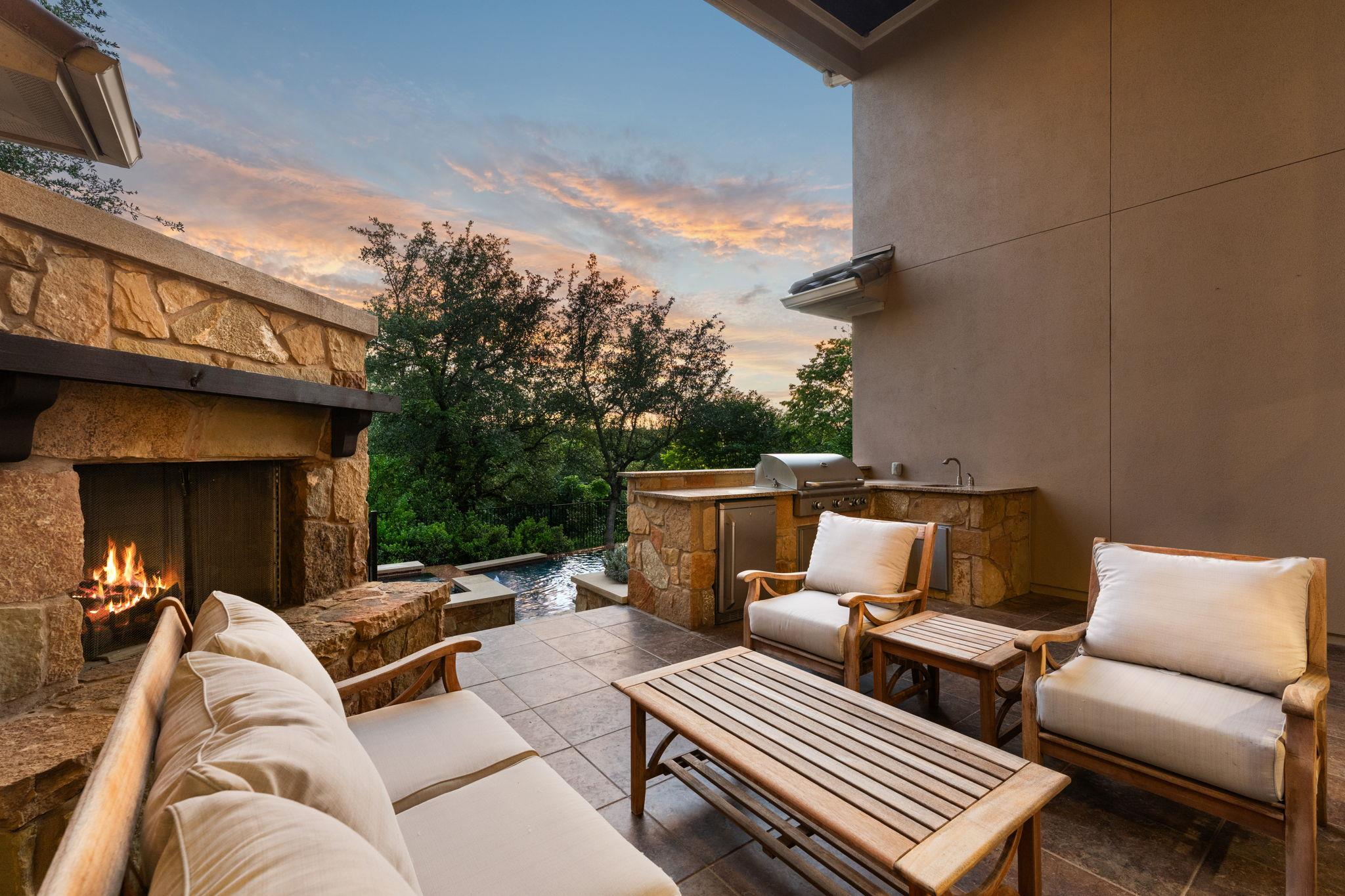 15405 Swiss Alps Ct, Austin, TX 78738