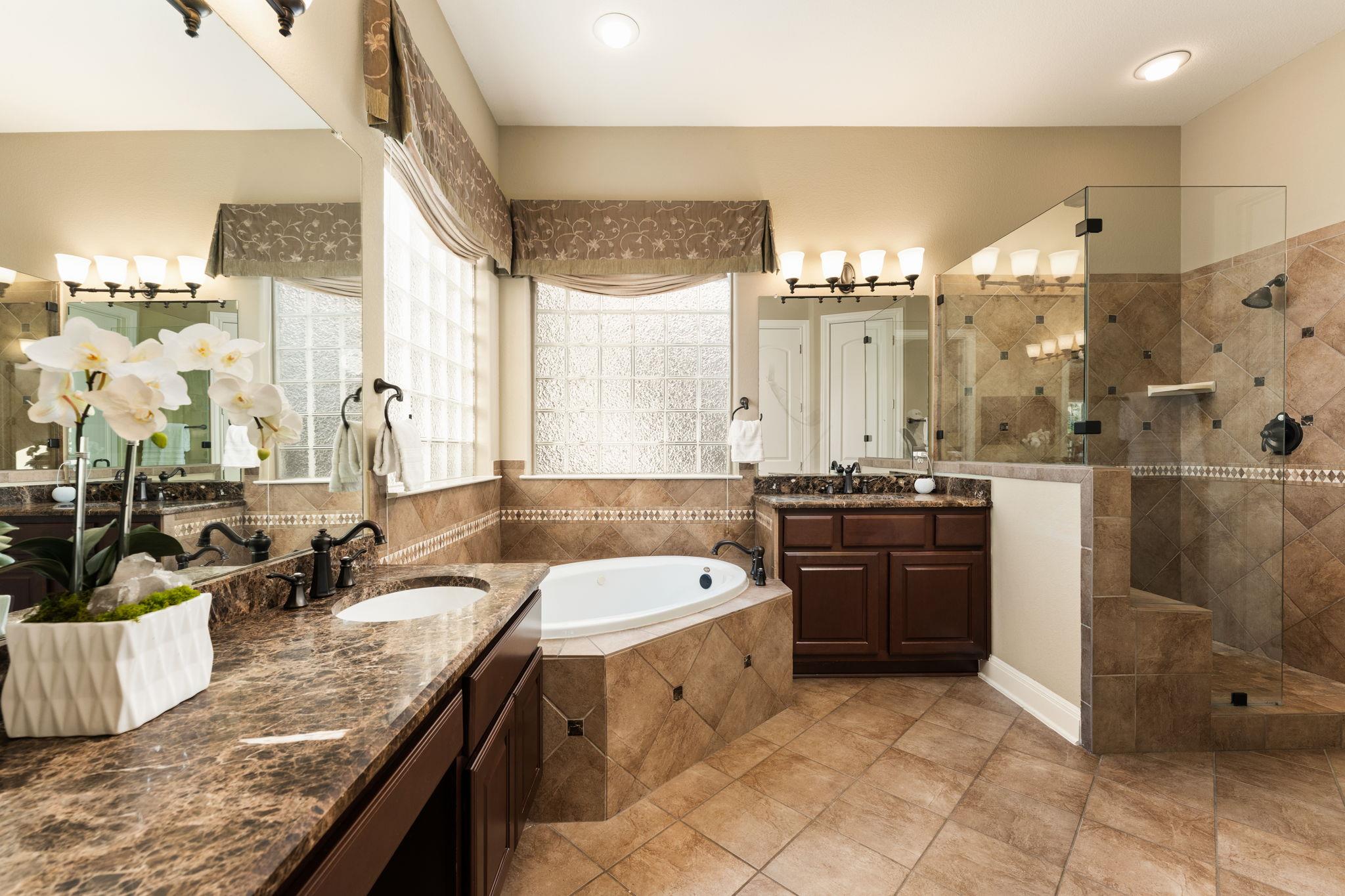 15405 Swiss Alps Ct, Austin, TX 78738