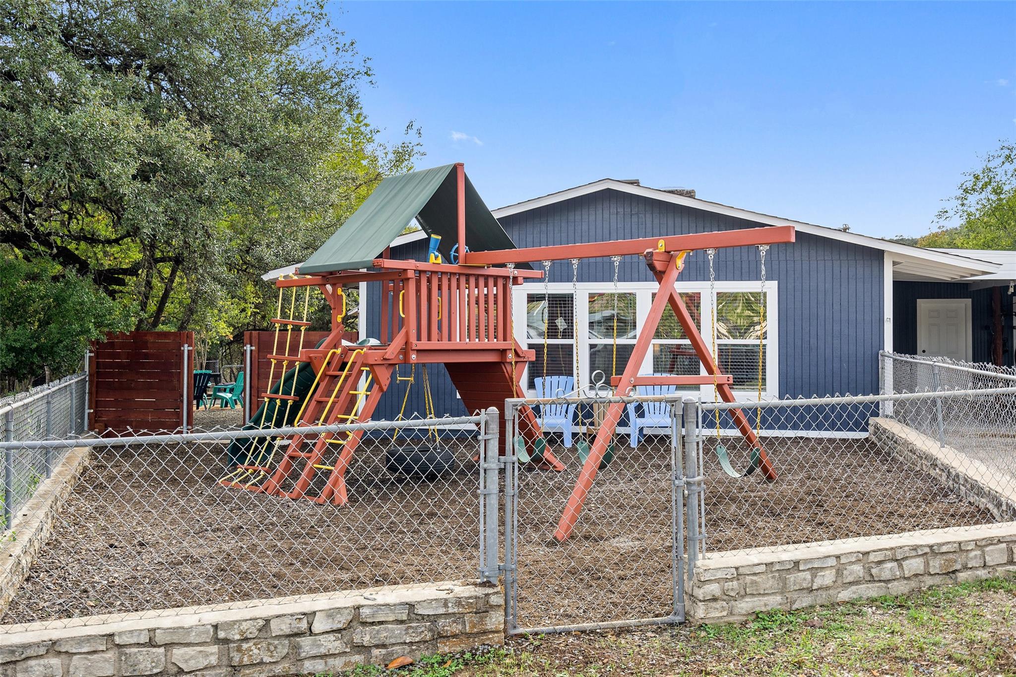 35 Presidio Rd, Wimberley, TX 78676