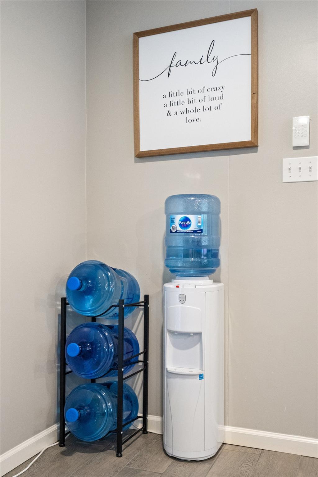 35 Presidio Rd, Wimberley, TX 78676