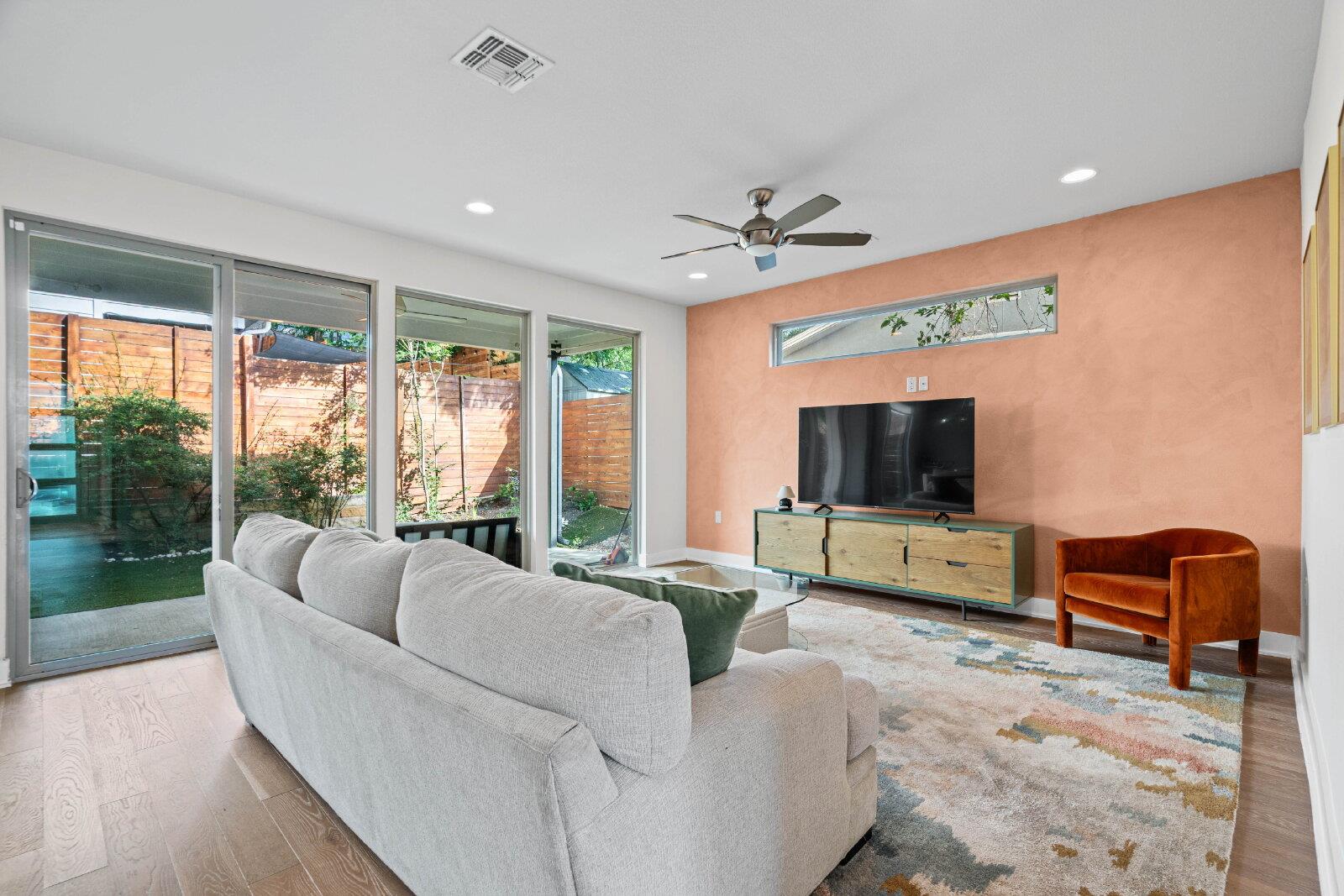 2906 Webberville Rd # 1, Austin, TX 78702