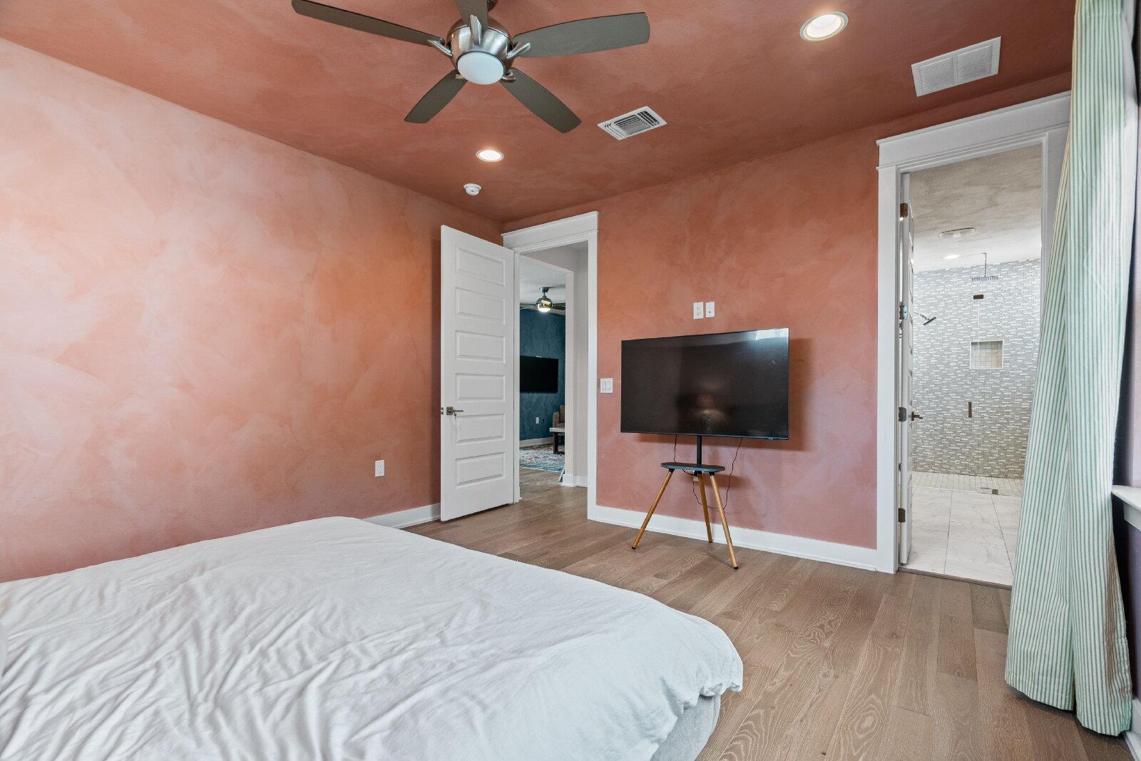 2906 Webberville Rd # 1, Austin, TX 78702