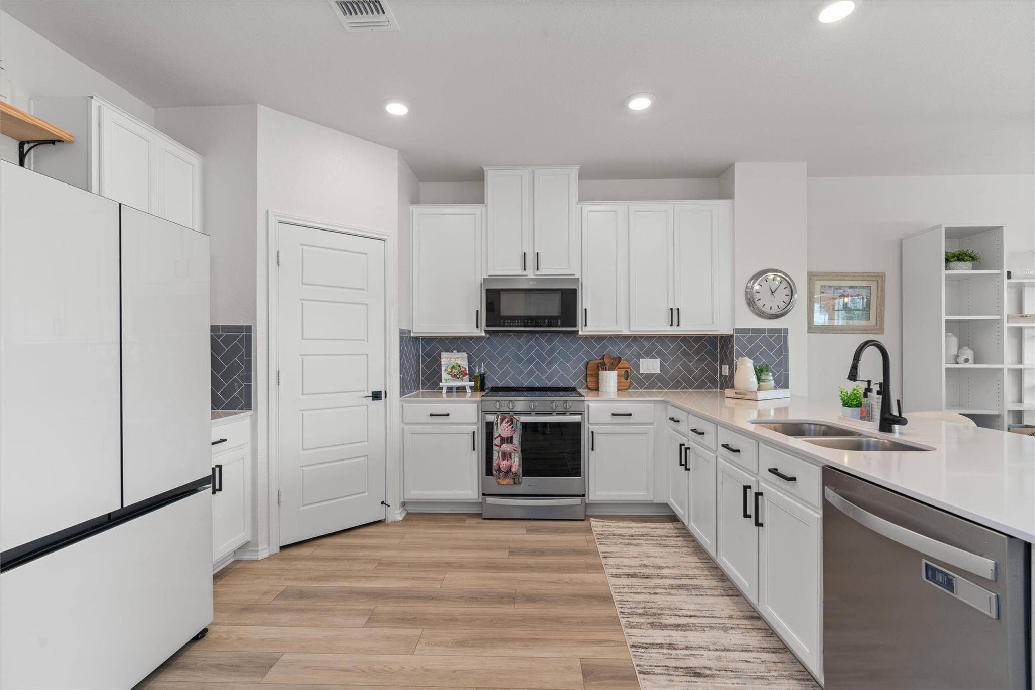 7701 Sika Rose Ln, Austin, TX 78736