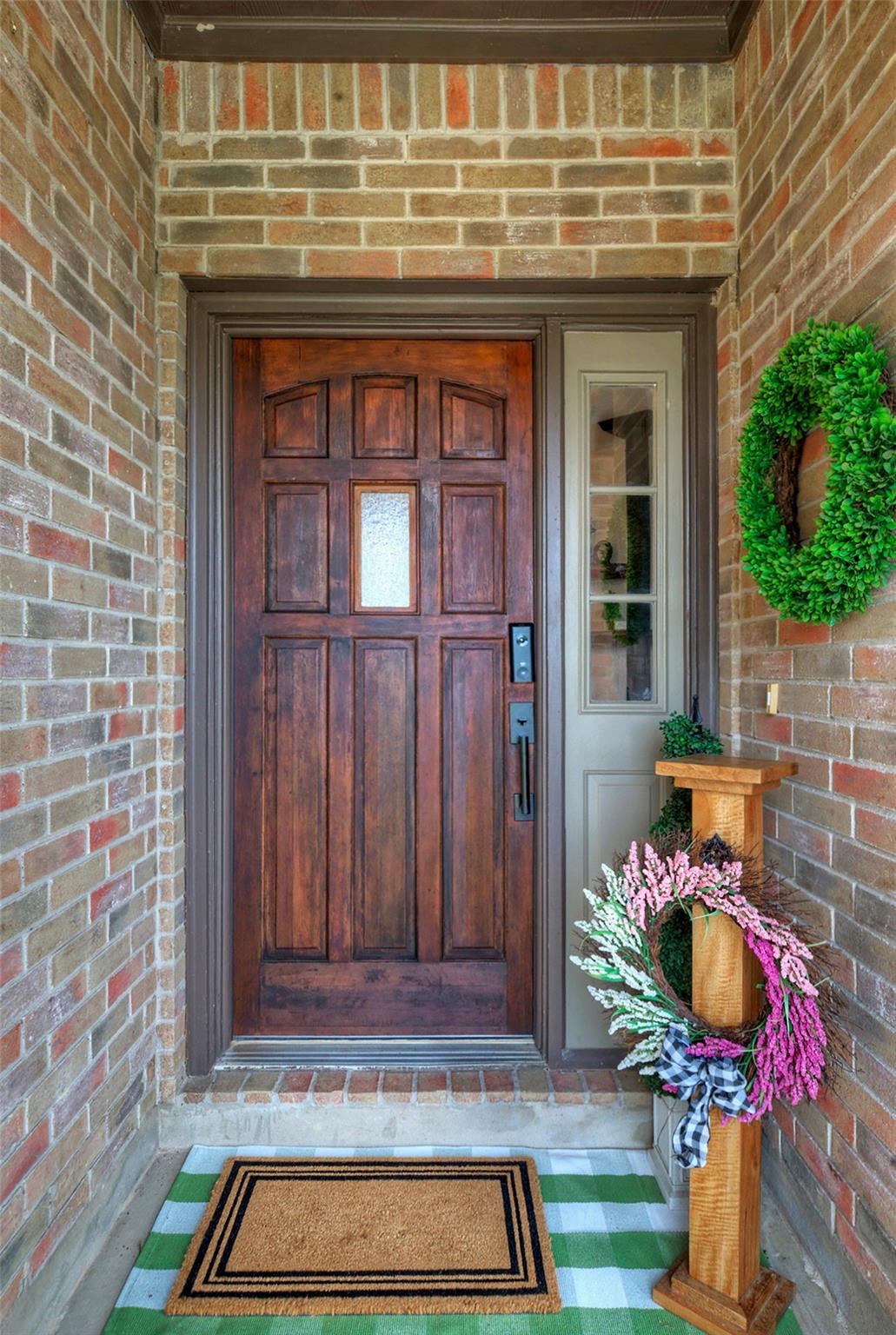 511 Chaneys Xing, Bertram, TX 78605