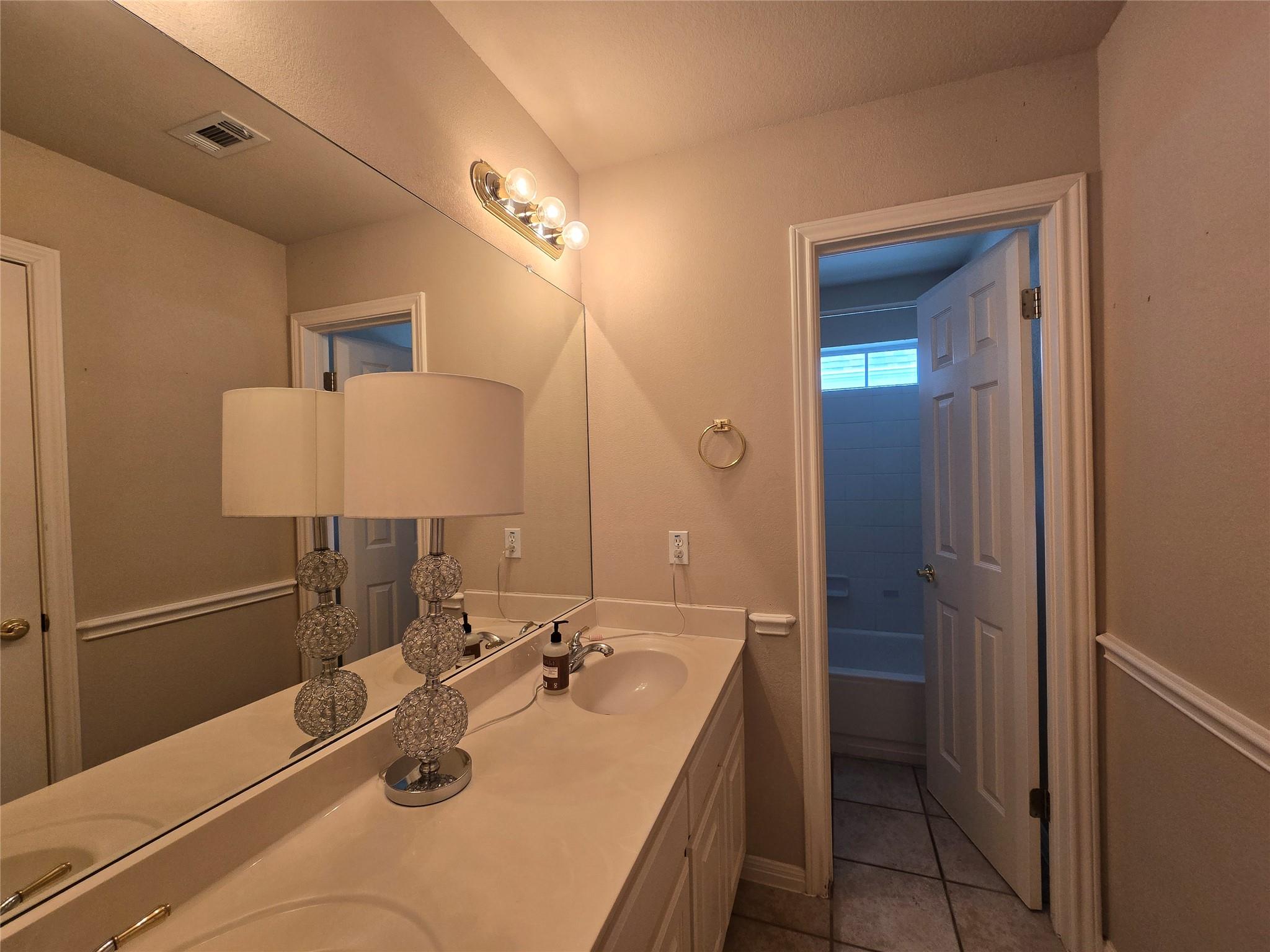 10620 Chestnut Ridge Rd, Austin, TX 78726