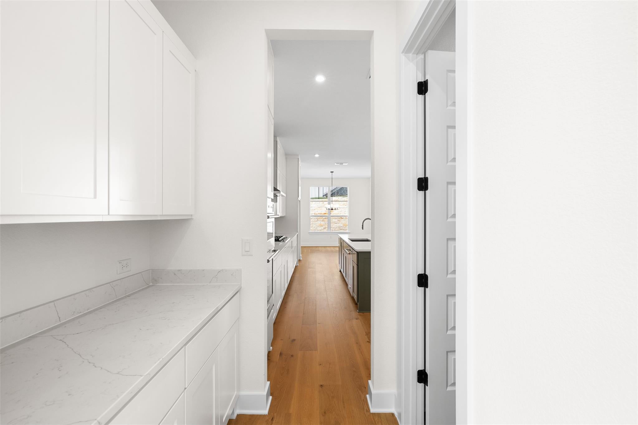 1813 Lucera Bnd, Leander, TX 78641