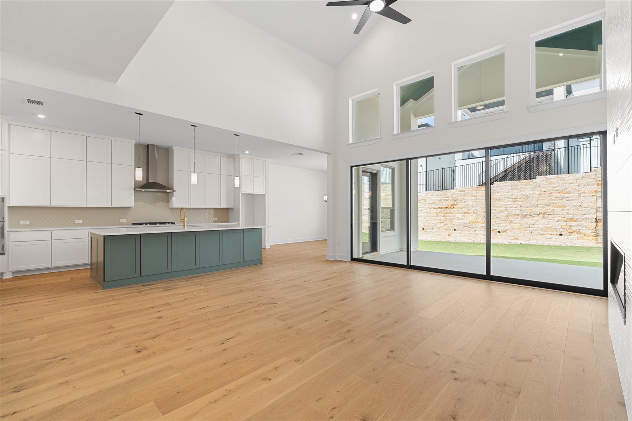 1813 Lucera Bnd, Leander, TX 78641