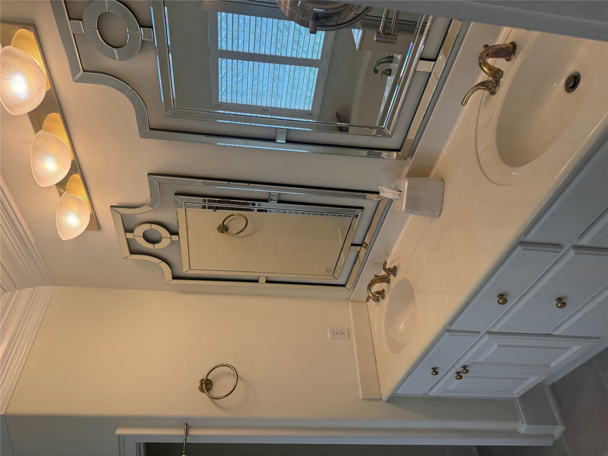 1306 Walker Cir, Salado, TX 76571