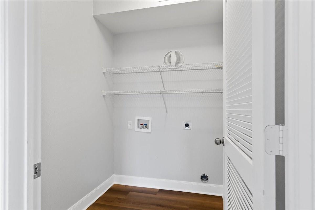 7701 Rialto Blvd # 632, Austin, TX 78735