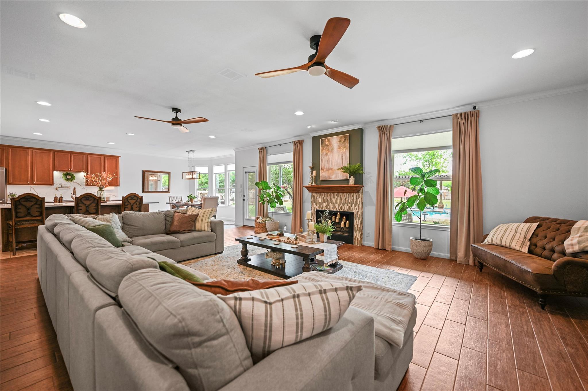 112 Hobby Horse, Liberty Hill, TX 78642