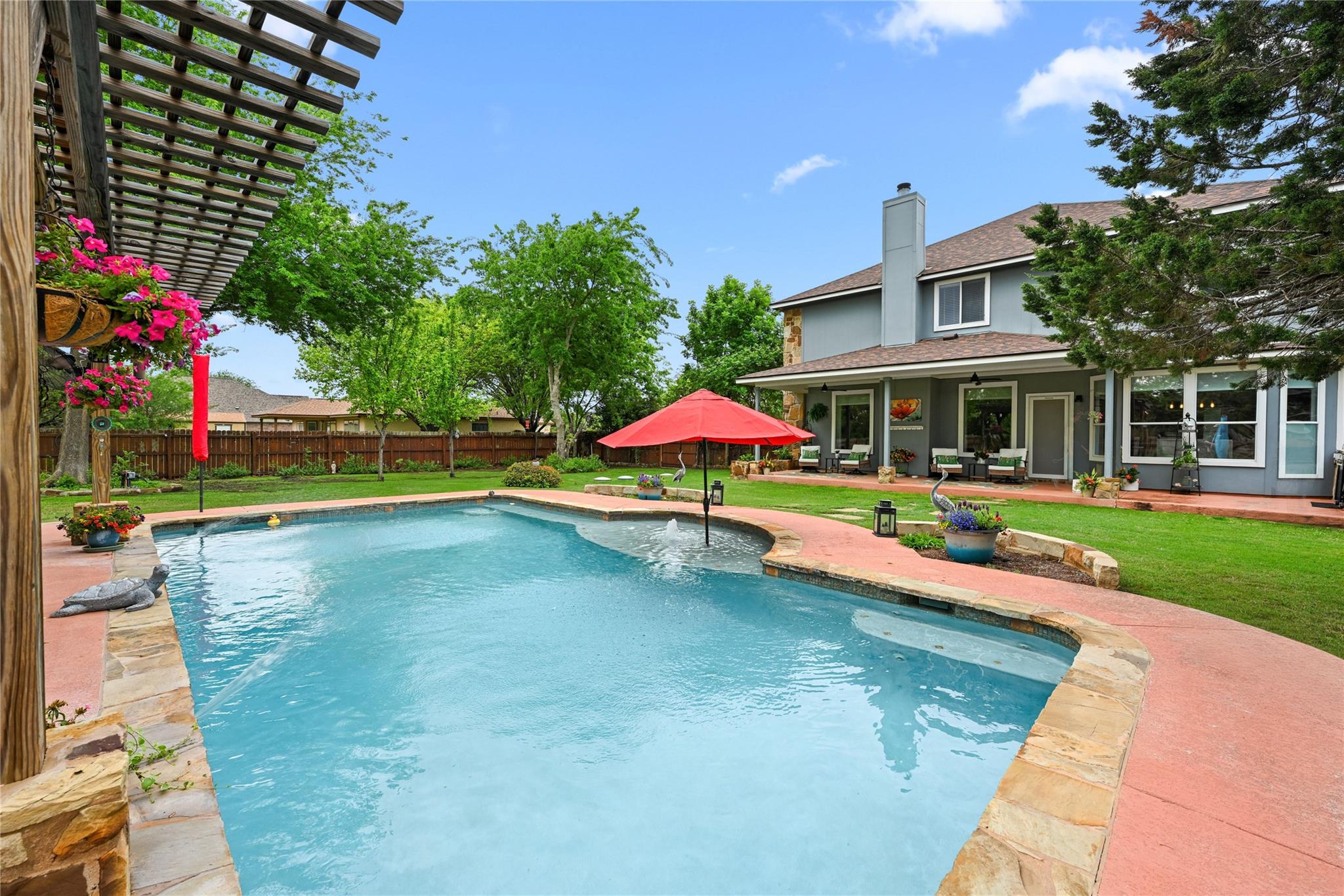 112 Hobby Horse, Liberty Hill, TX 78642