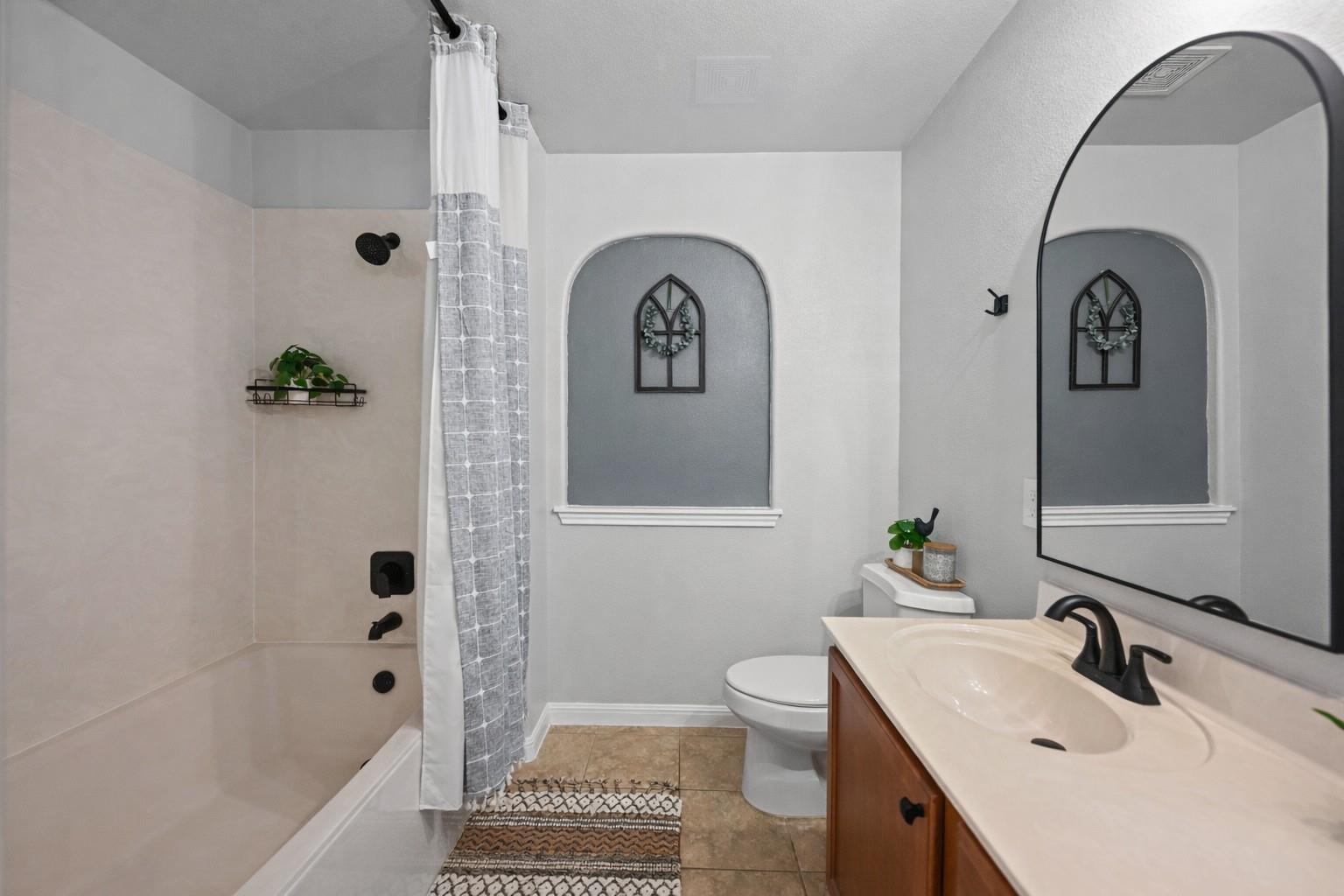 112 Hobby Horse, Liberty Hill, TX 78642