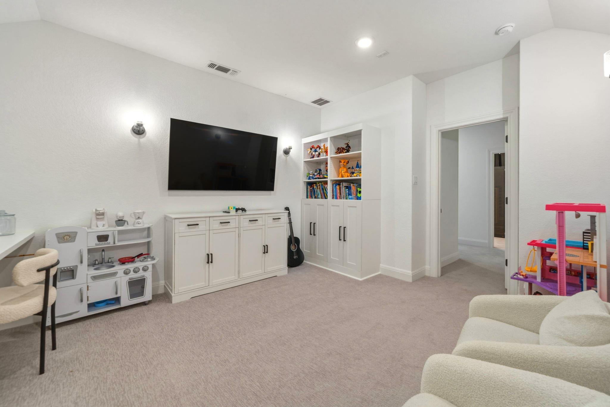 209 Turnbuckle Bnd, Leander, TX 78641