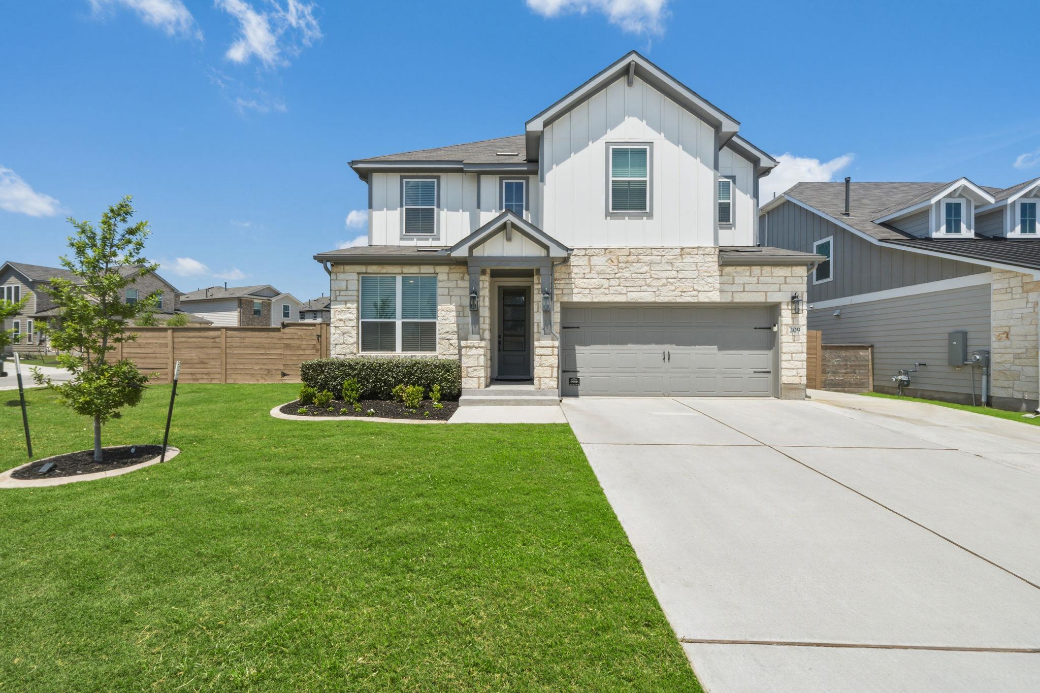 209 Turnbuckle Bnd, Leander, TX 78641