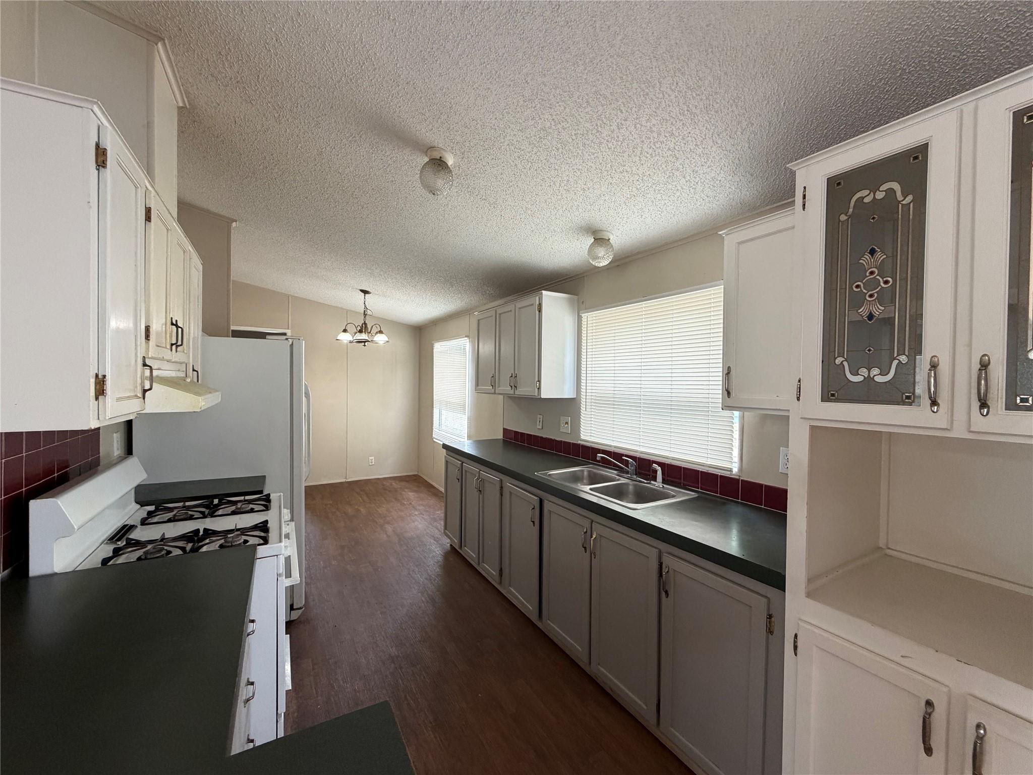 12609 Dessau Rd # 410, Austin, TX 78754