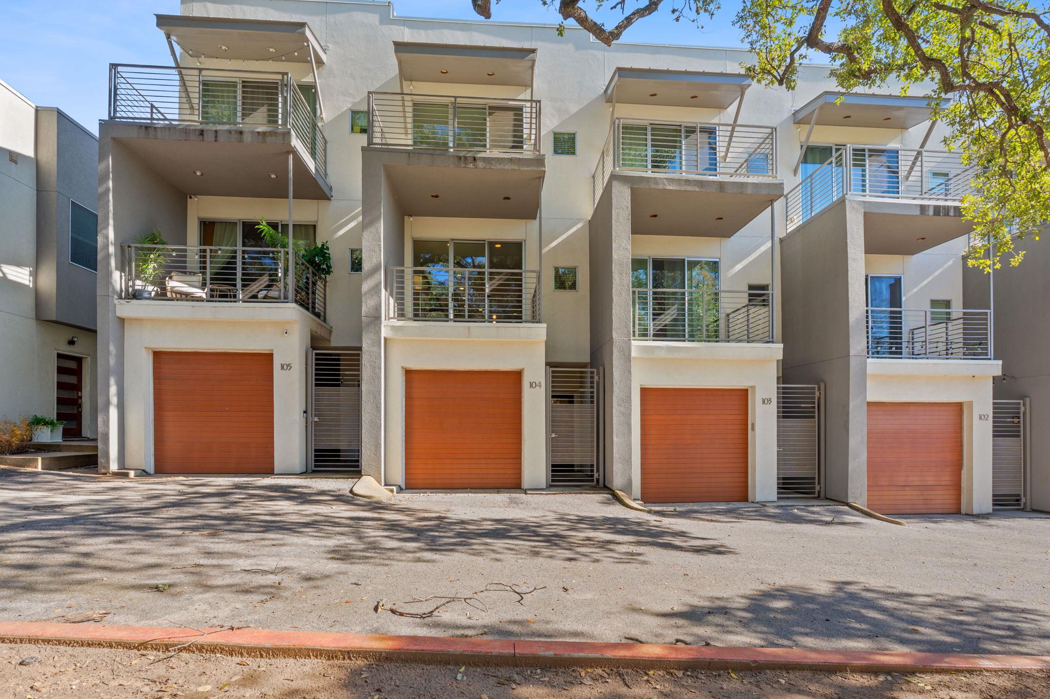 2002 Glen Allen St # 104, Austin, TX 78704