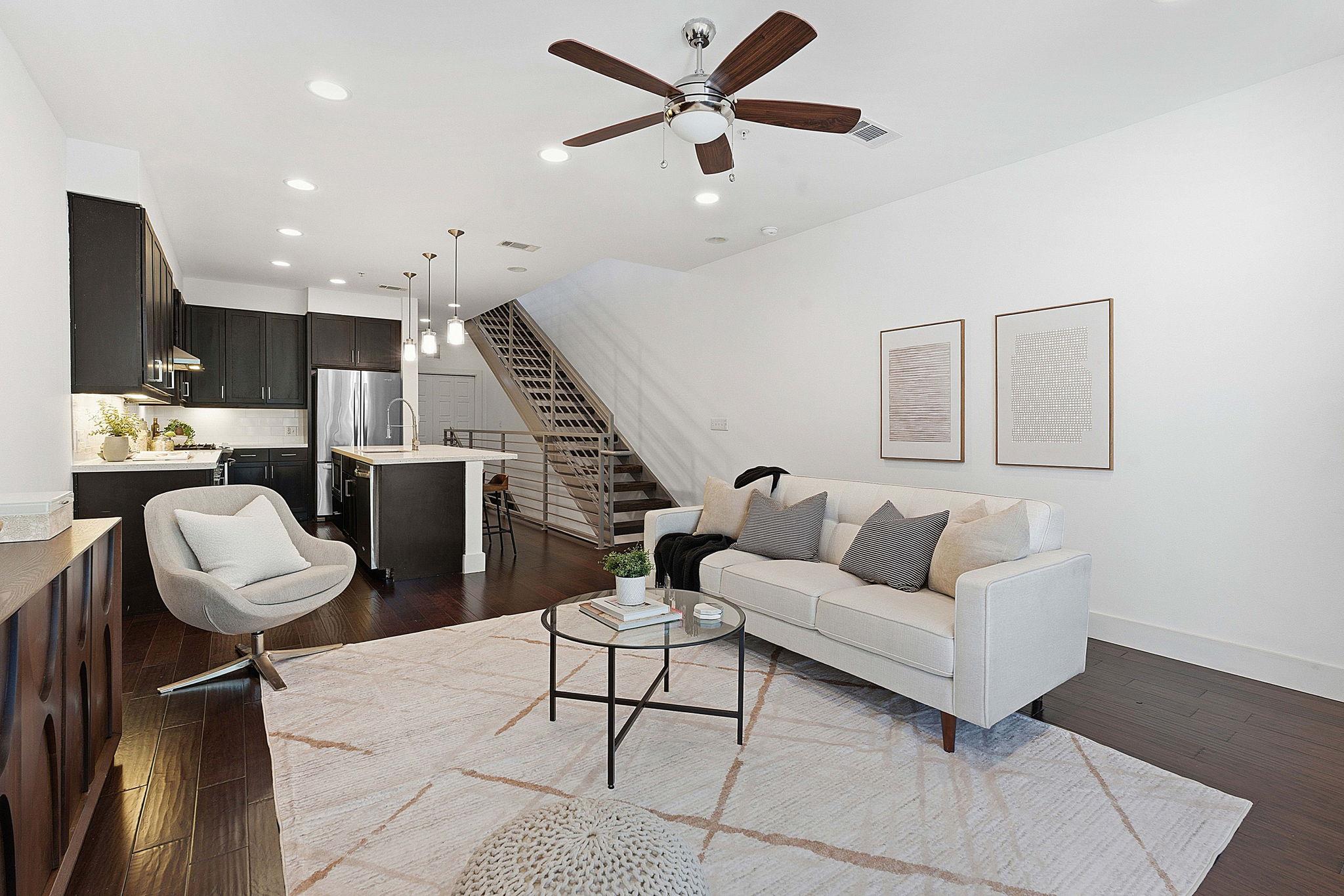 2002 Glen Allen St # 104, Austin, TX 78704