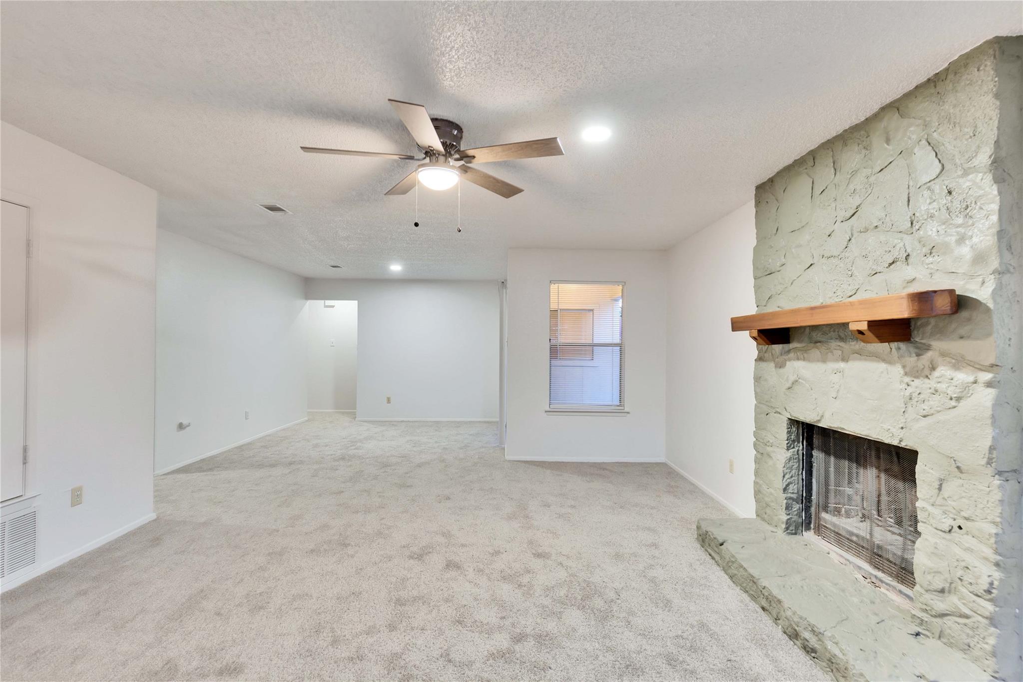 2807 Firecrest Dr, Austin, TX 78748