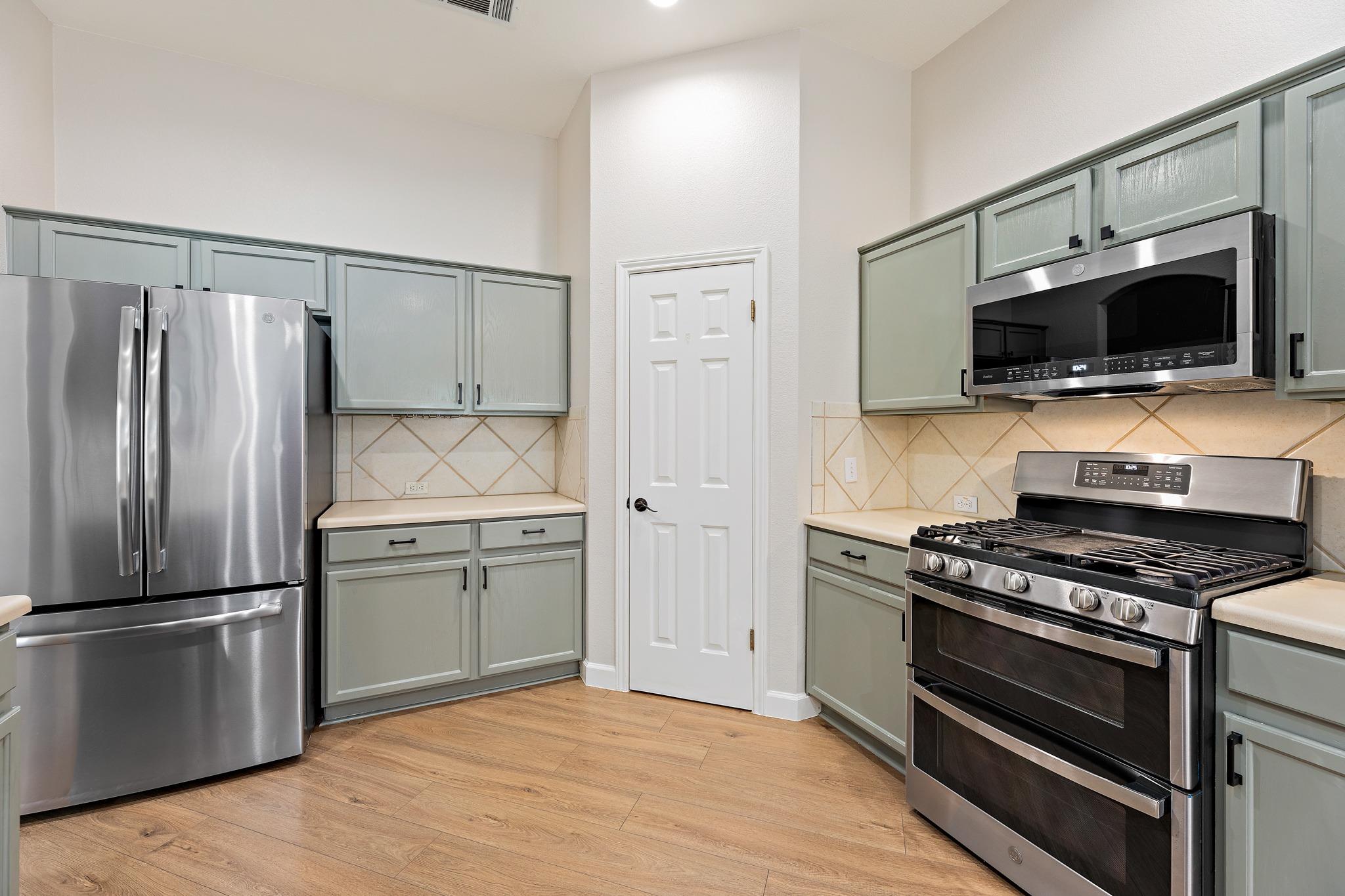 1816 White Indigo Trl, Round Rock, TX 78665